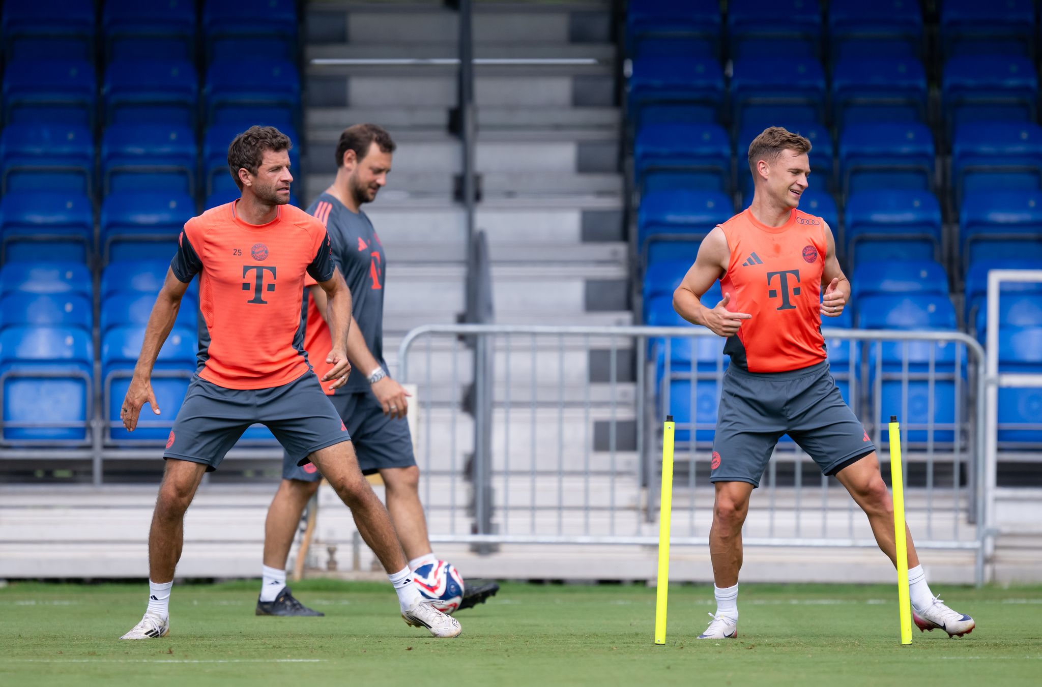 Thomas Müller auf der Suche nach neuem Fußballclub