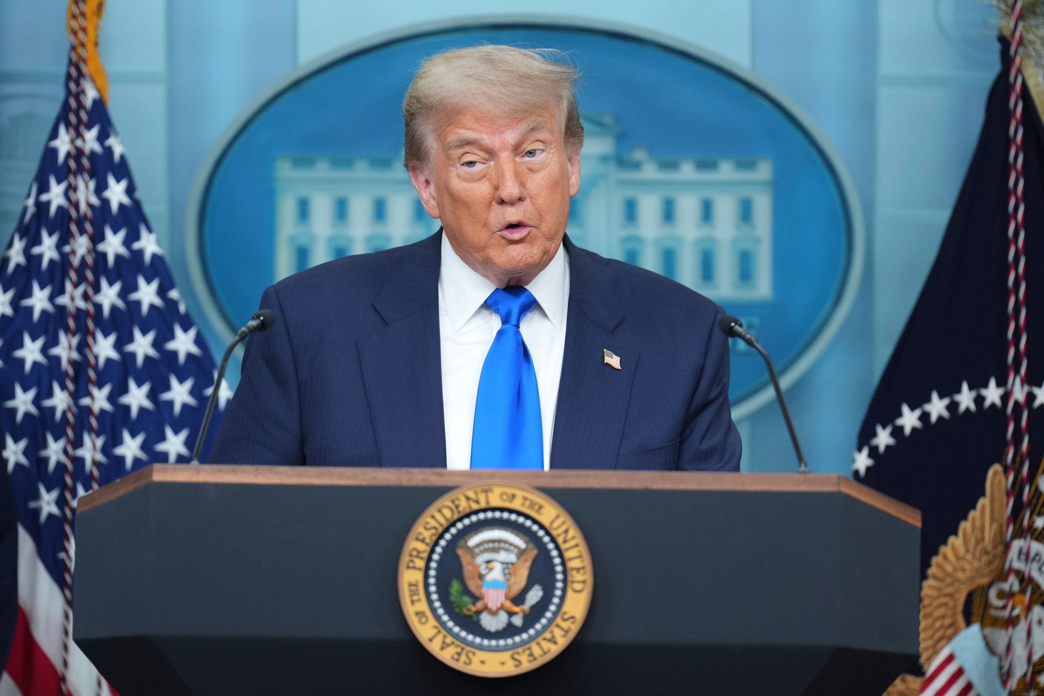 Trump spricht von Umsetzung der Strafzölle ab Juli