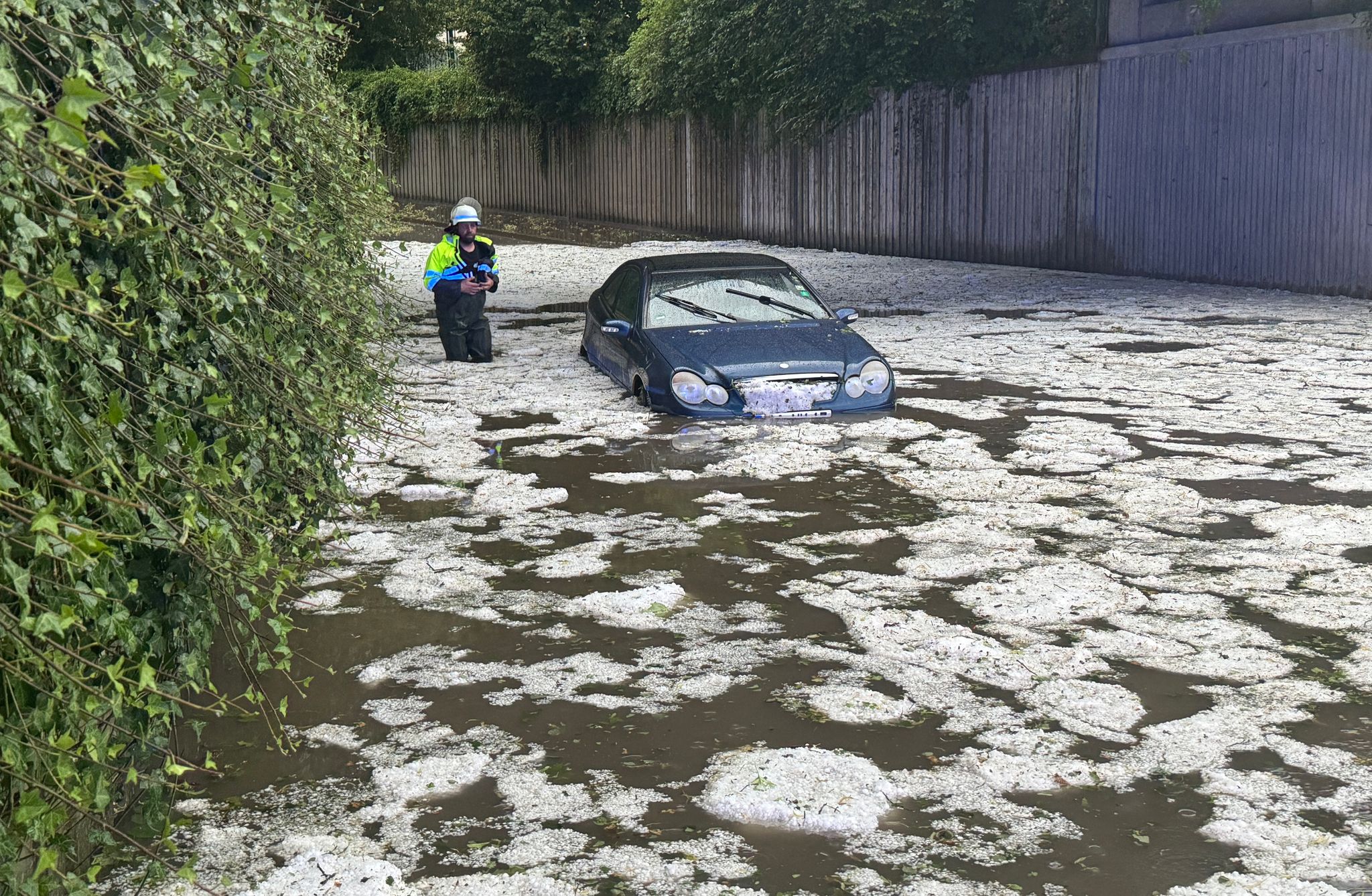 Sturm und Hagel: 1,3 Milliarden Unwetterschäden an Autos