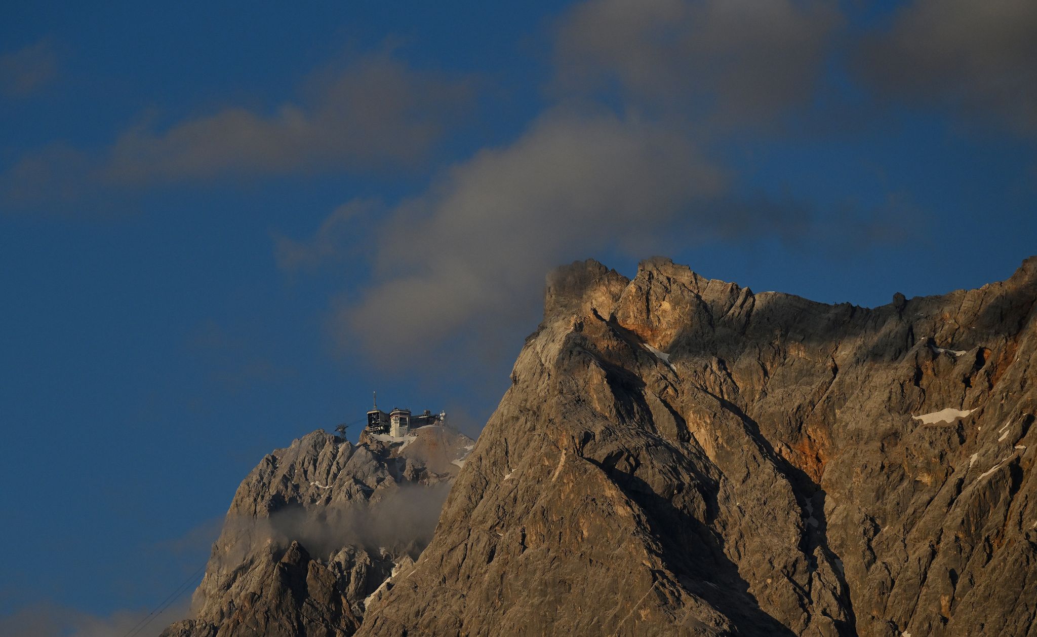 Migrationstreffen: Warum Dobrindt auf die Zugspitze einlädt