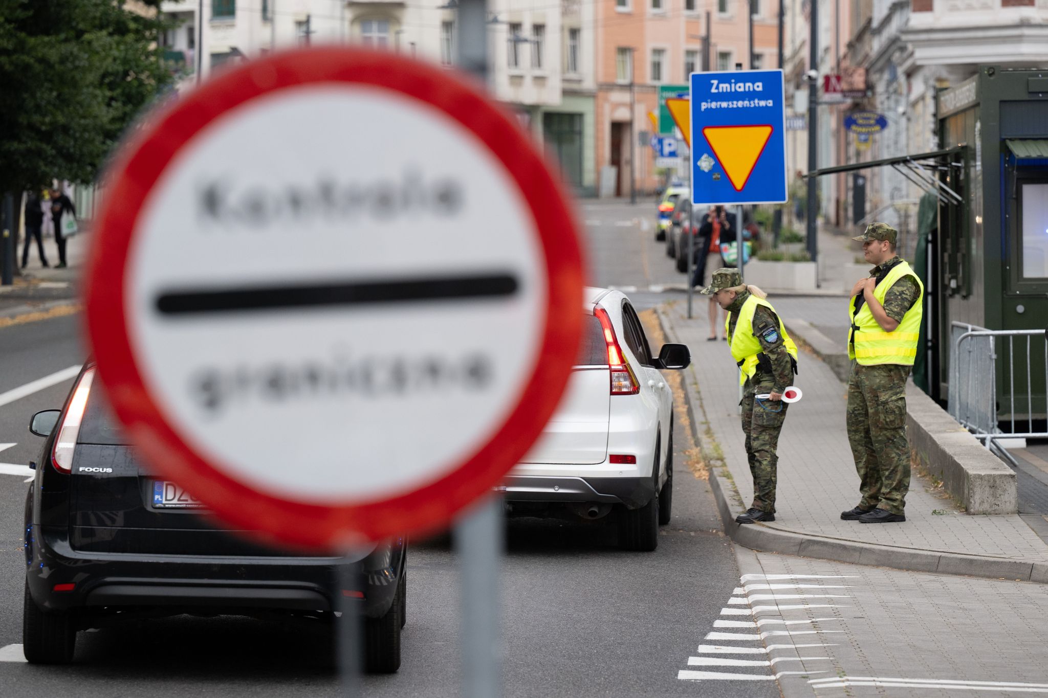 Polen beginnt Grenzkontrollen zu Deutschland