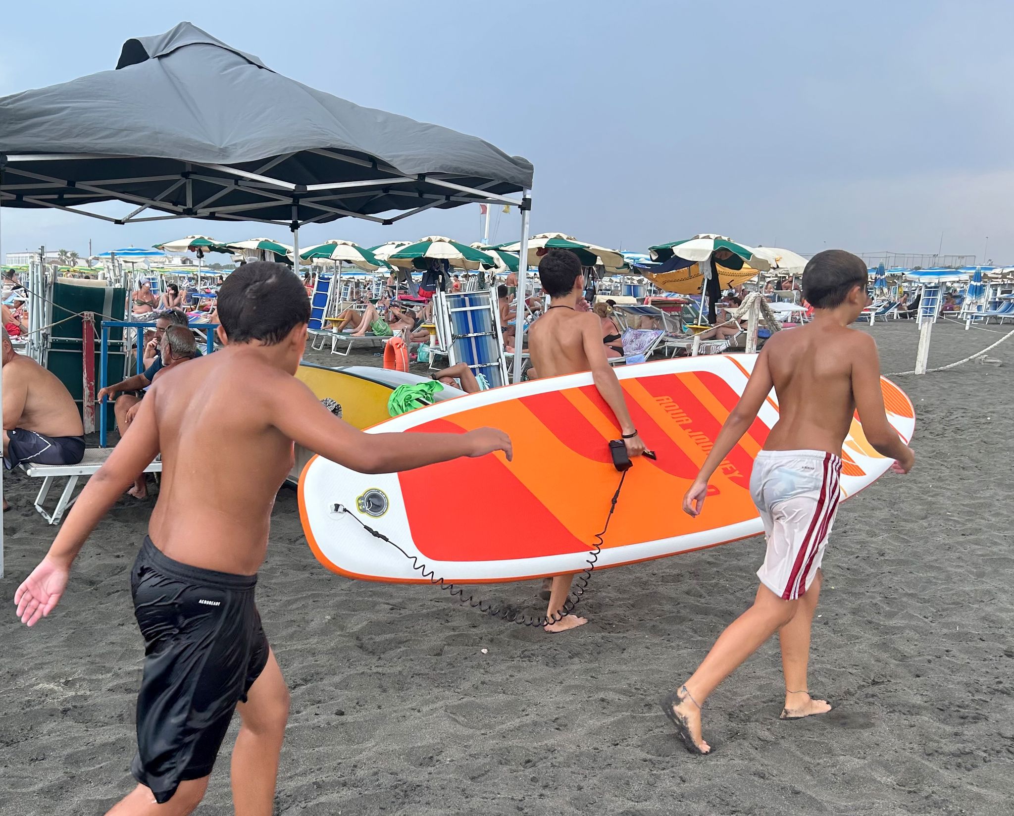 17-Jähriger stirbt in Italien in eigener Sandgrube