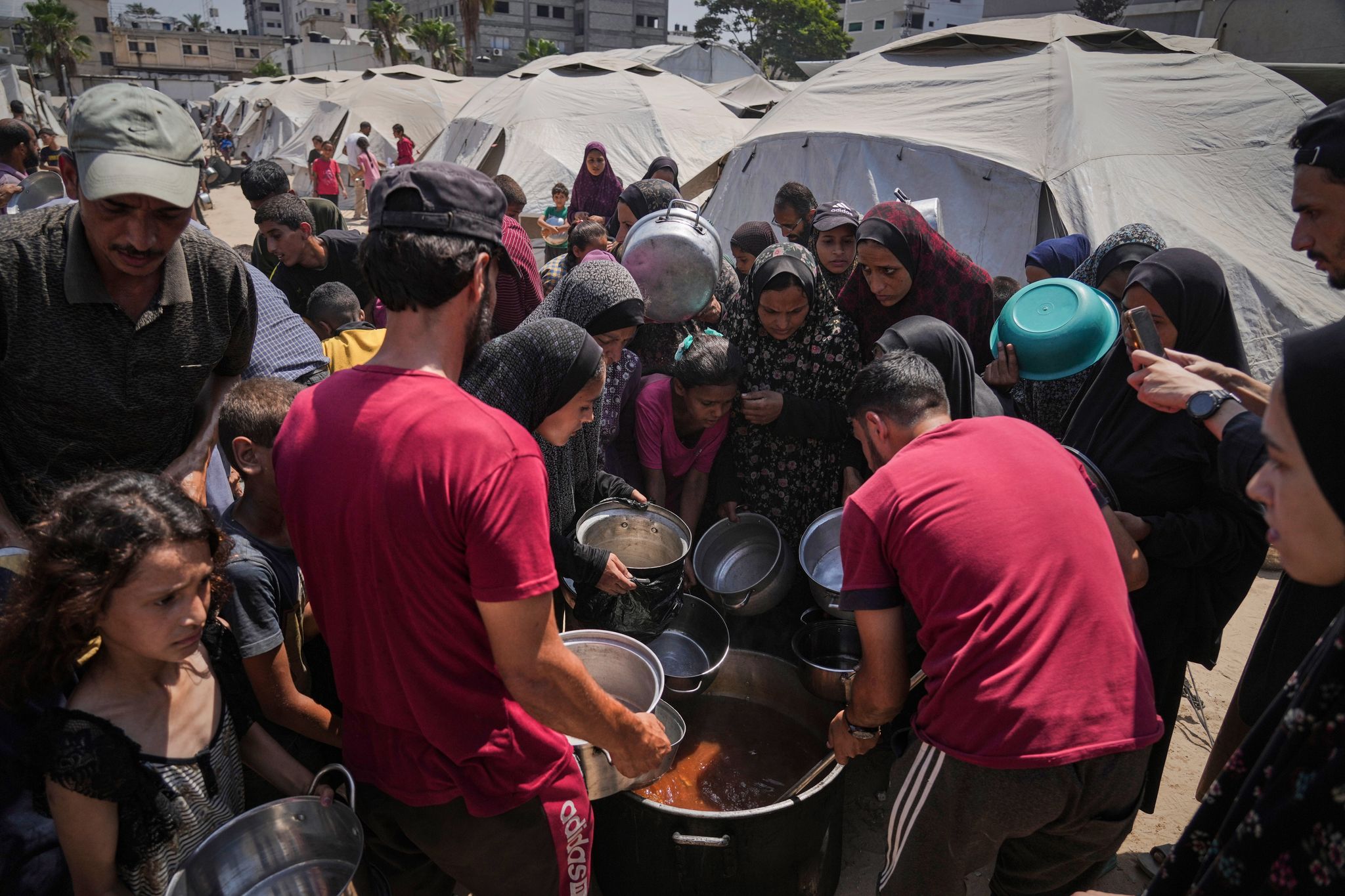 Israel und Hamas streiten über Nahrungshilfe für Gaza