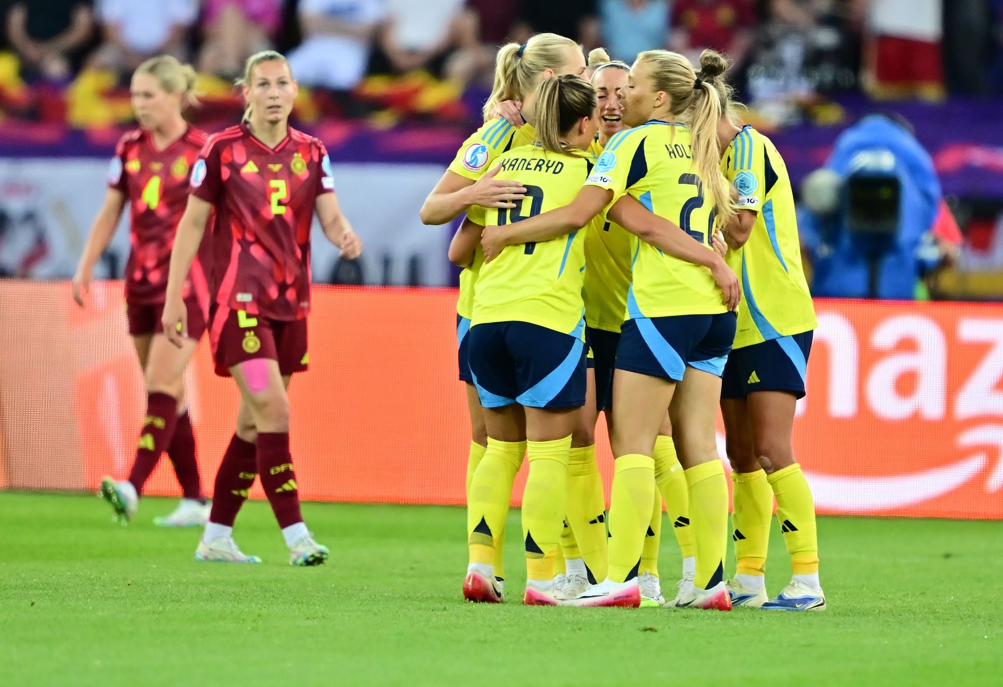 Deutsche Fußballerinnen erleiden herbe Niederlage gegen Schweden