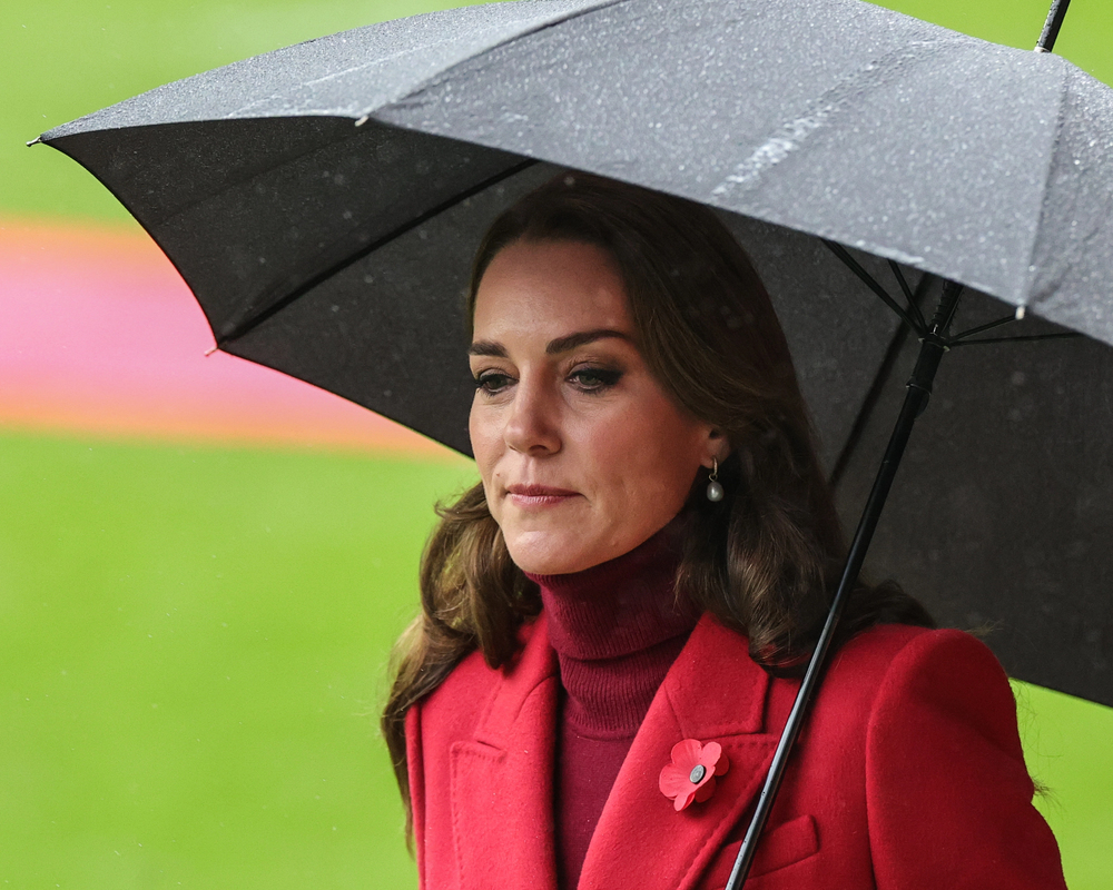 Royale Bombe! Kates engste Vertraute schmeißt überraschend hin – sogar Mama Middleton konnte sie nicht halten