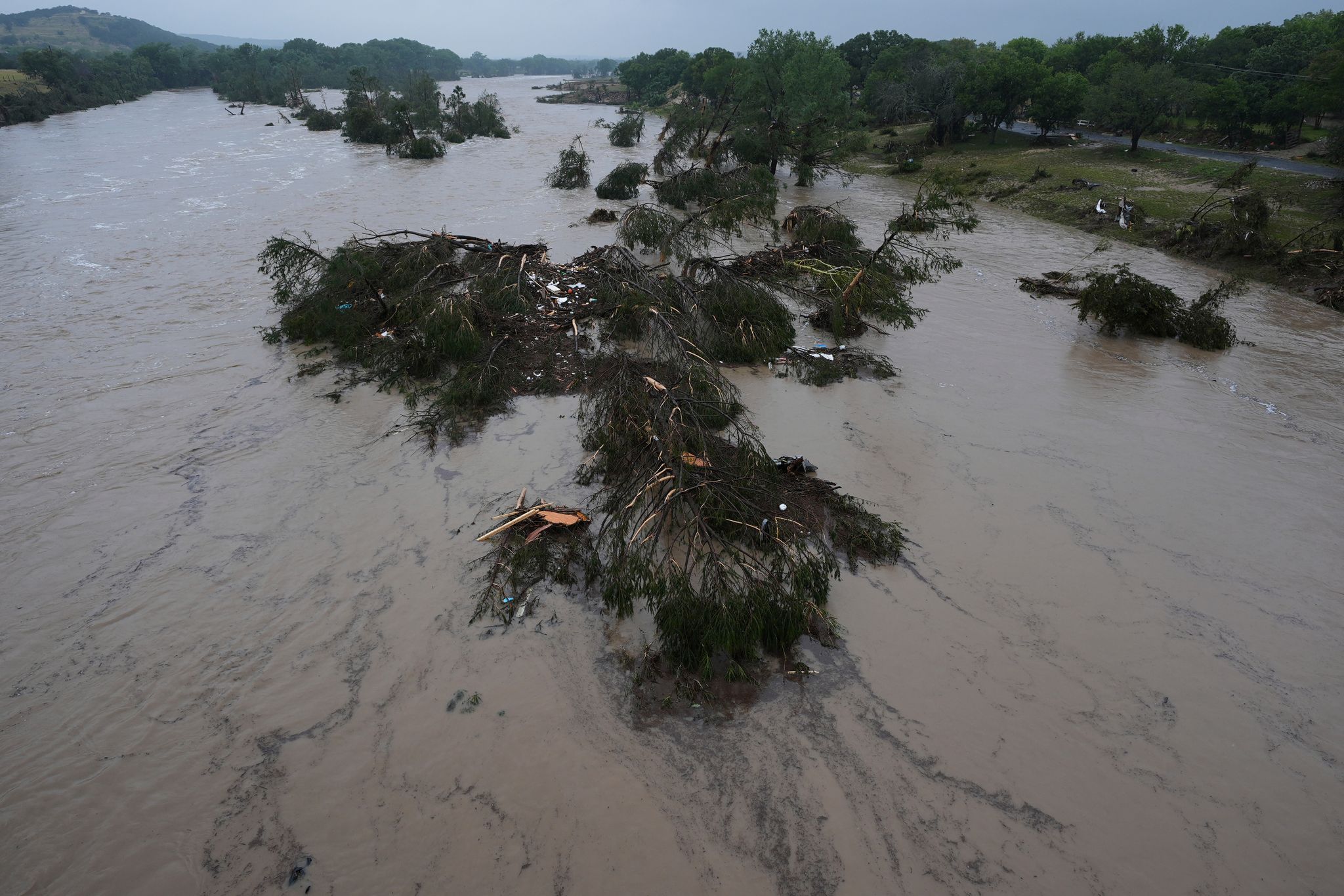 Sturzfluten in Texas: 32 Tote, viele Vermisste