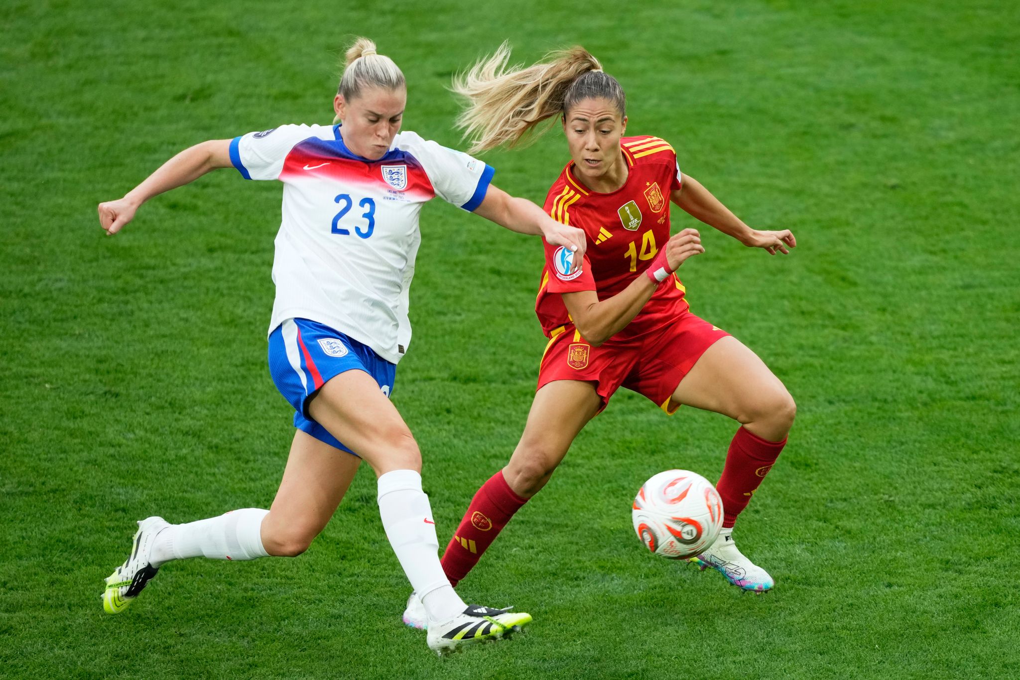 Englands Fußballerinnen verteidigen EM-Titel im dramatischen Finale