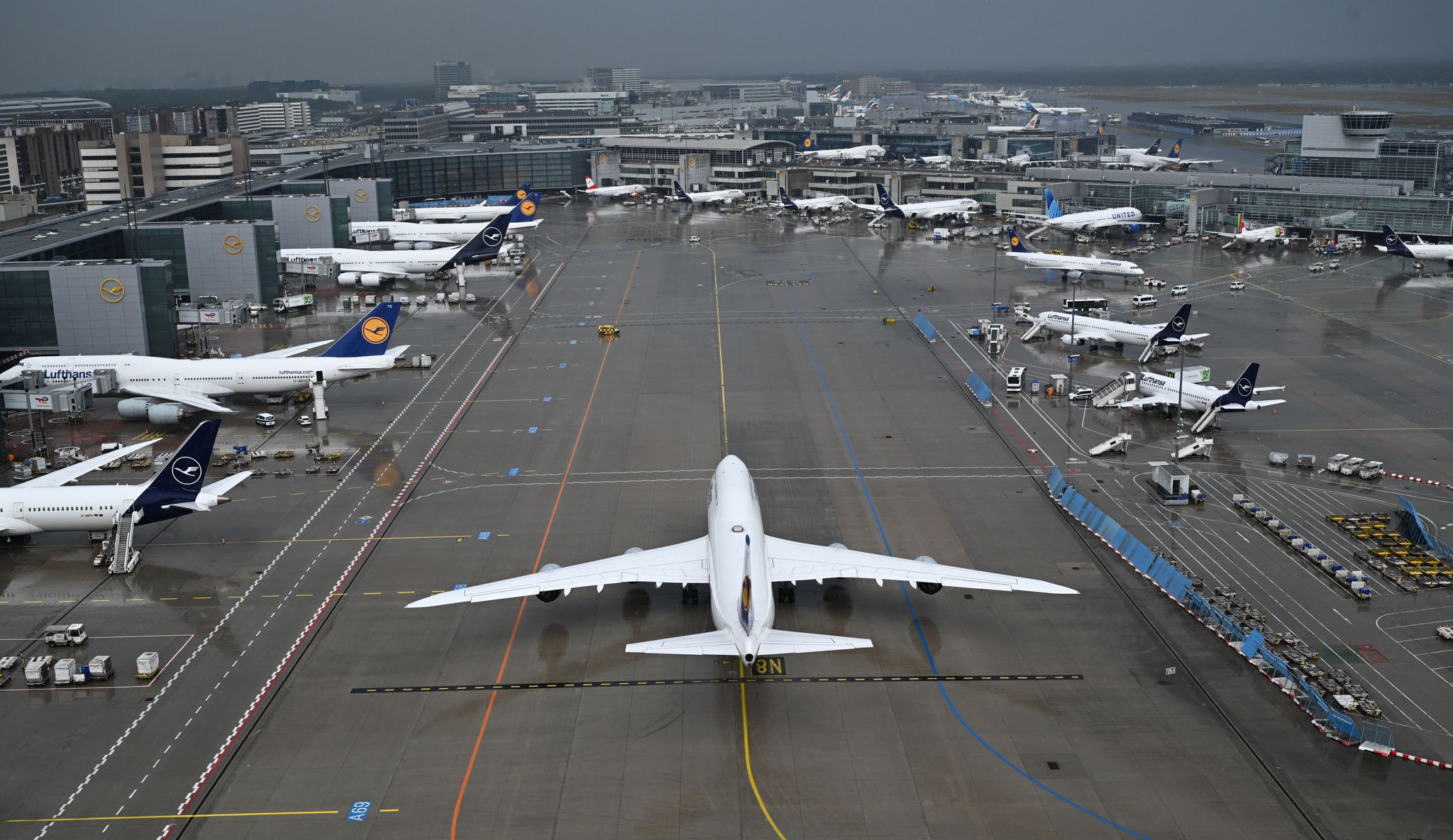 Flugsicherung verspricht stabile Reisesaison am Himmel