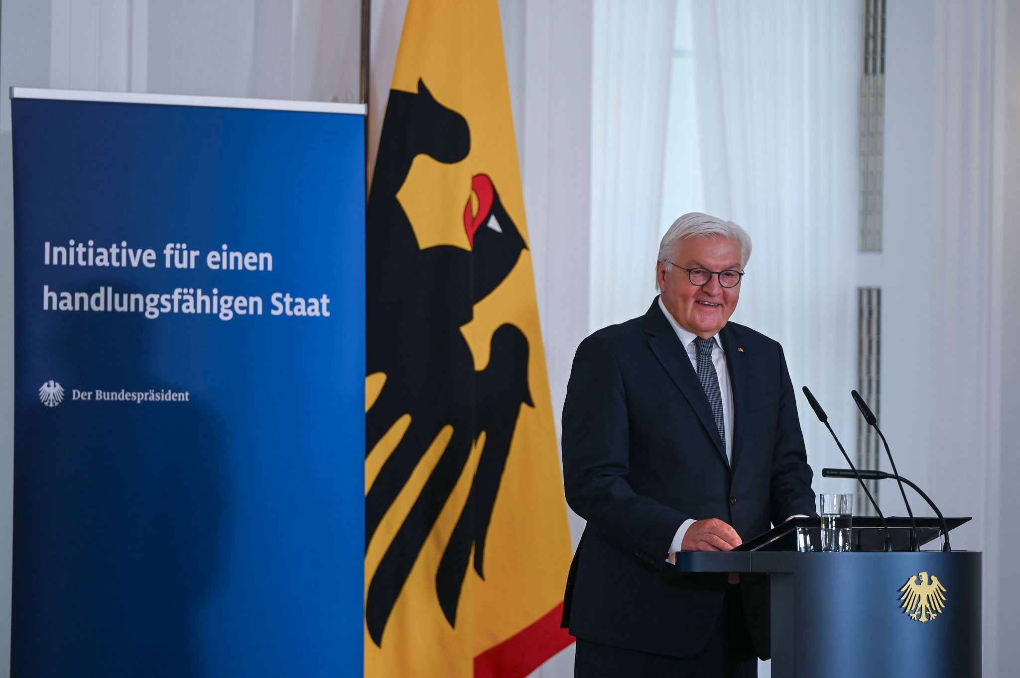 Steinmeier: Handlungsunfähiger Staat schädigt Demokratie
