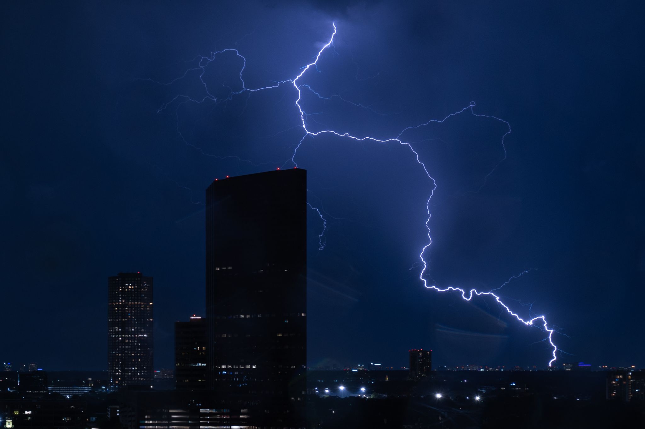 WMO verzeichnet Mega-Blitz von 829 Kilometern Länge