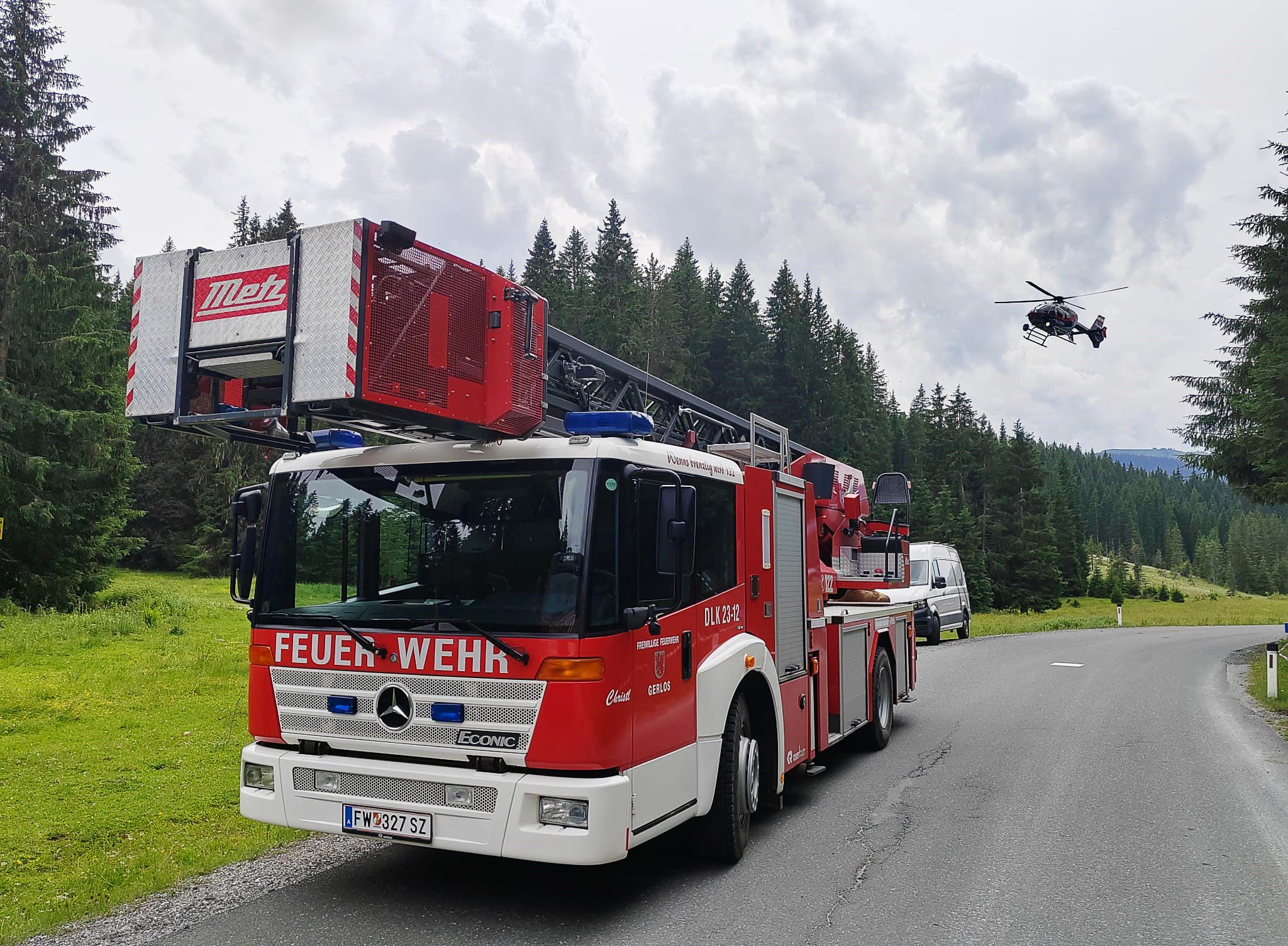 Identität der Toten bei Flugzeugabsturz in Österreich klar