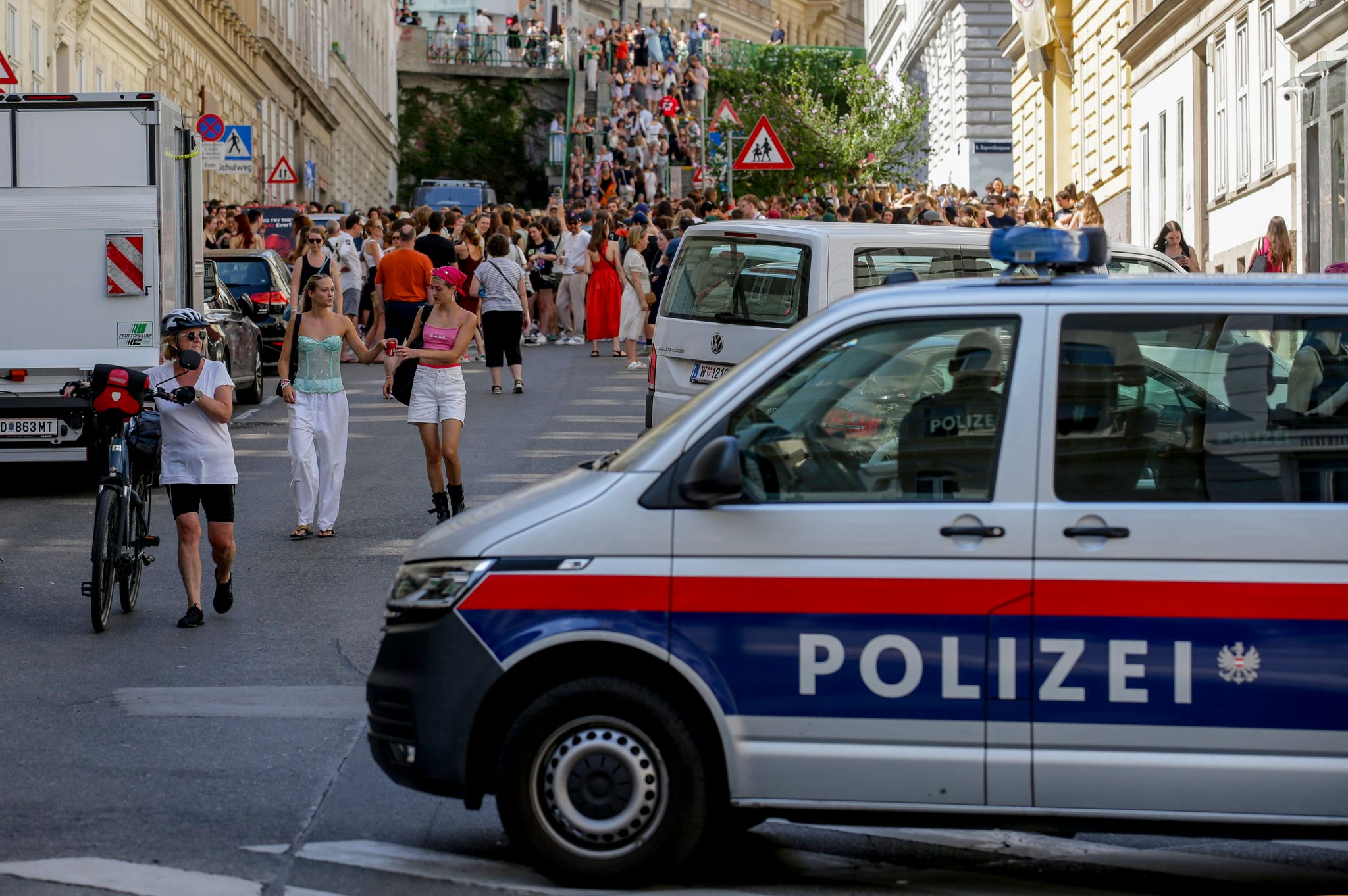 Terrorpläne bei Swift-Konzert: Möglicher Helfer vor Gericht