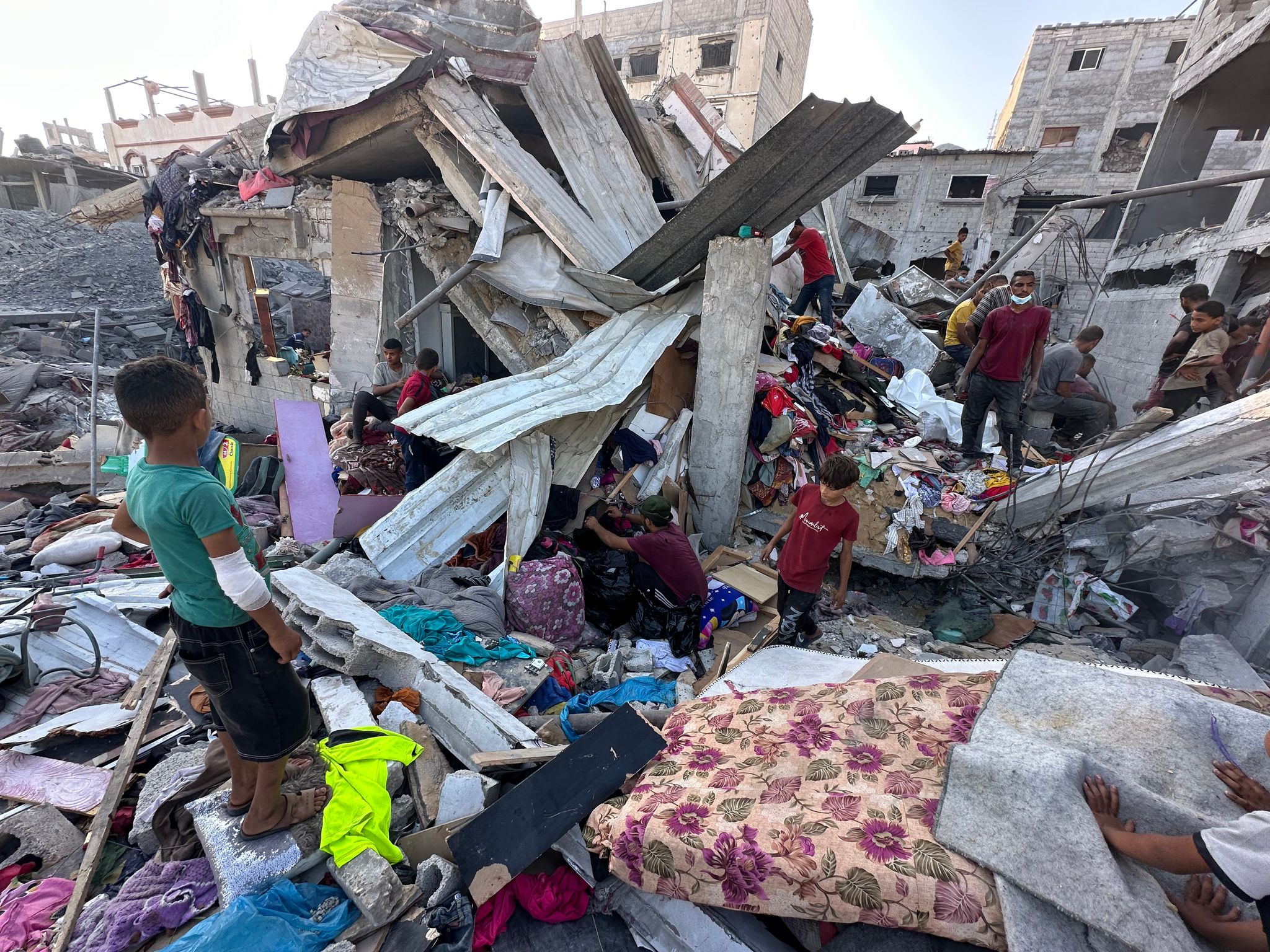 Israelische Soldaten töten 37 Menschen im Gazastreifen