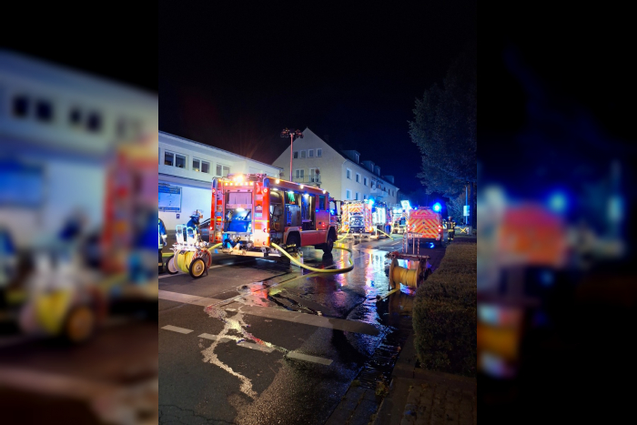 Bonn: Brand an Gewerbeobjekt