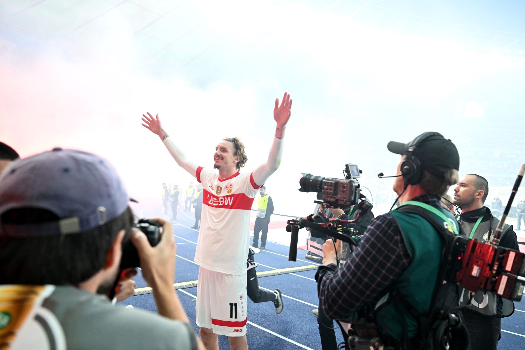 Wechselpoker um Nick Woltemade: VfB Stuttgart vs. FC Bayern München