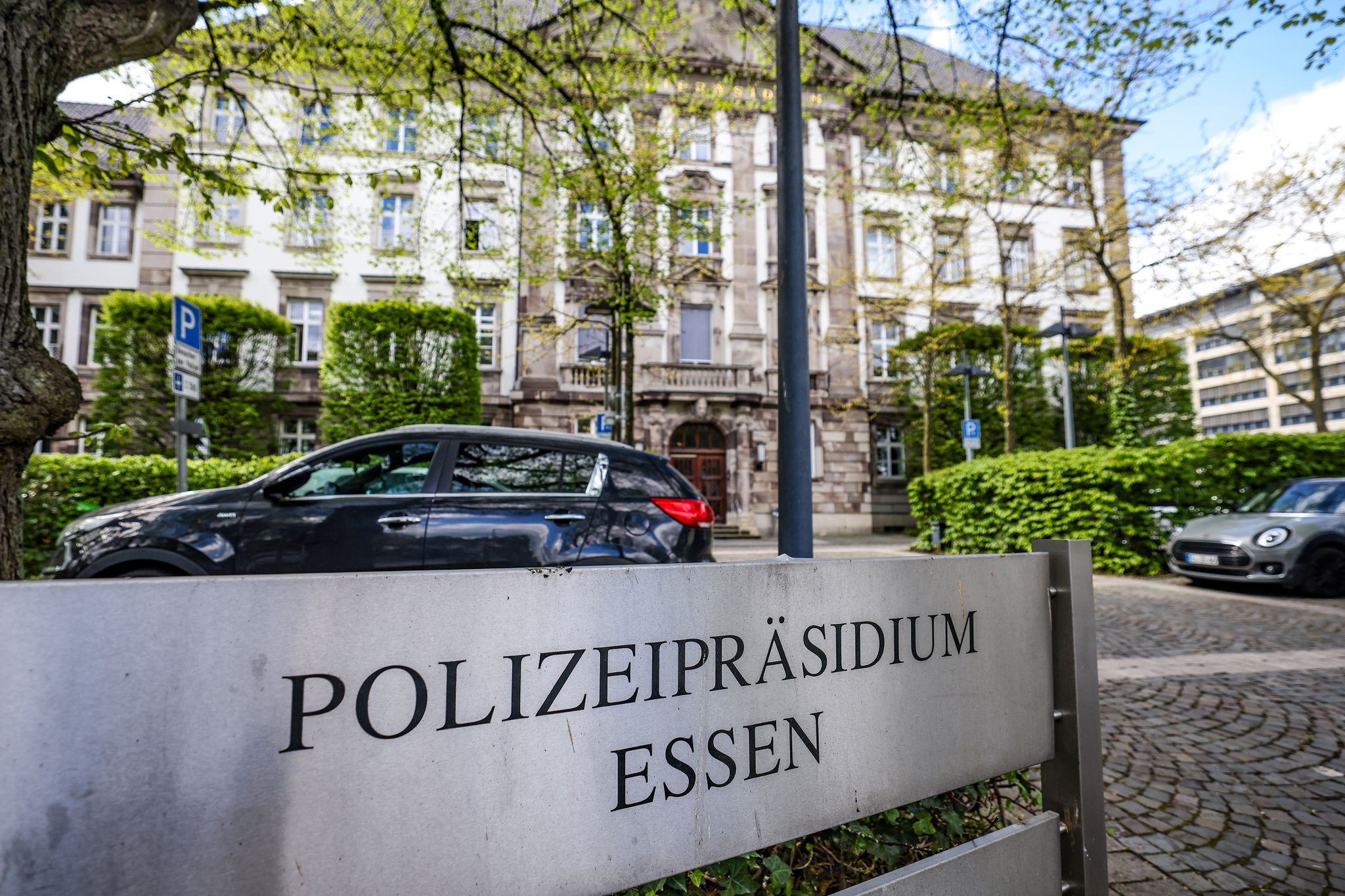 Alte Akten im Polizeikeller entdeckt, könnten Kriminalfälle der Vergangenheit aufklären