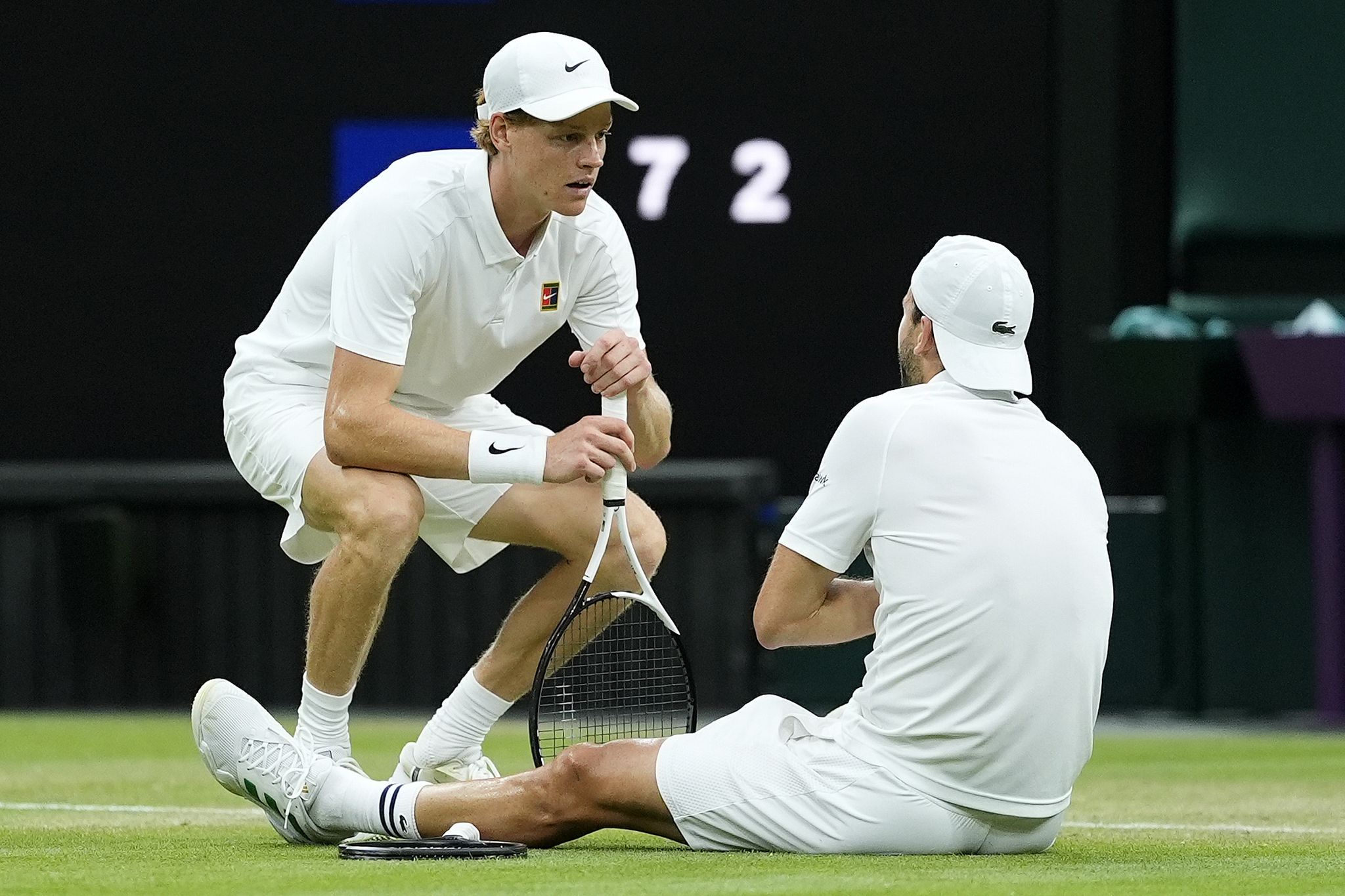Verletzungsdrama: Sinner in Wimbledon nach Aufgabe weiter