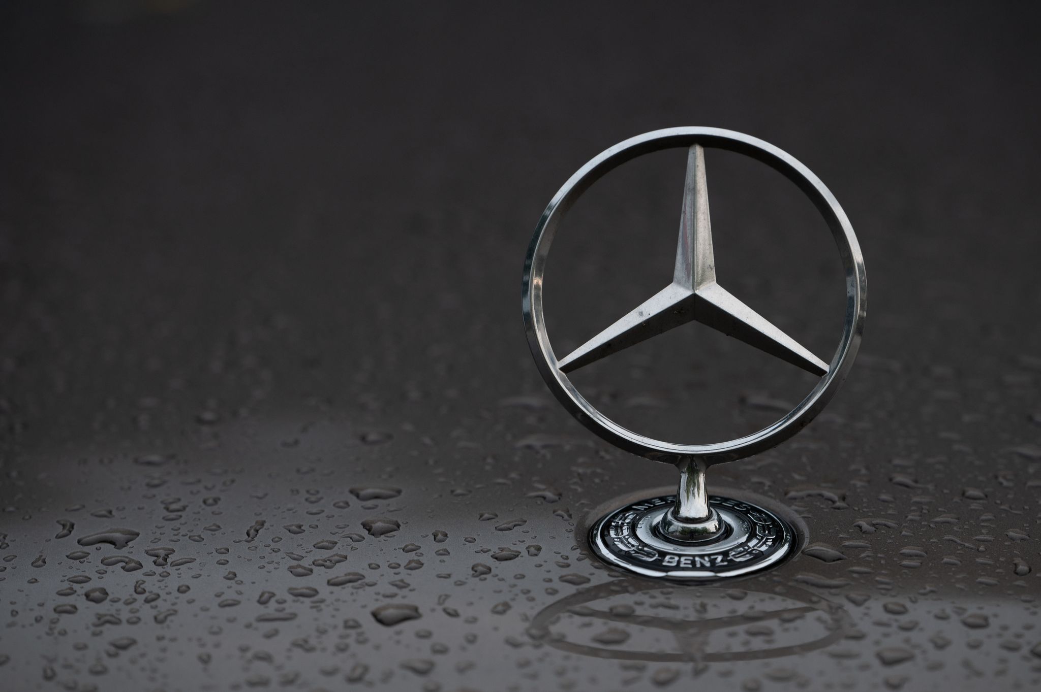 Mercedes-Benz verzeichnet Gewinneinbruch im ersten Halbjahr