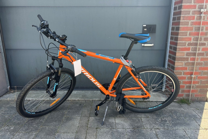 Polizeieinsatz in Wilhelmshaven-Bant, Fahrräder sichergestellt