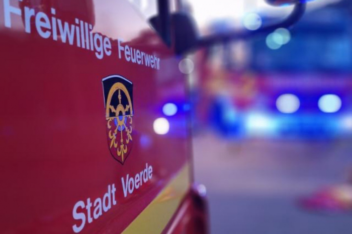 Möllen: Verkehrsunfall mit eingeklemmter Person