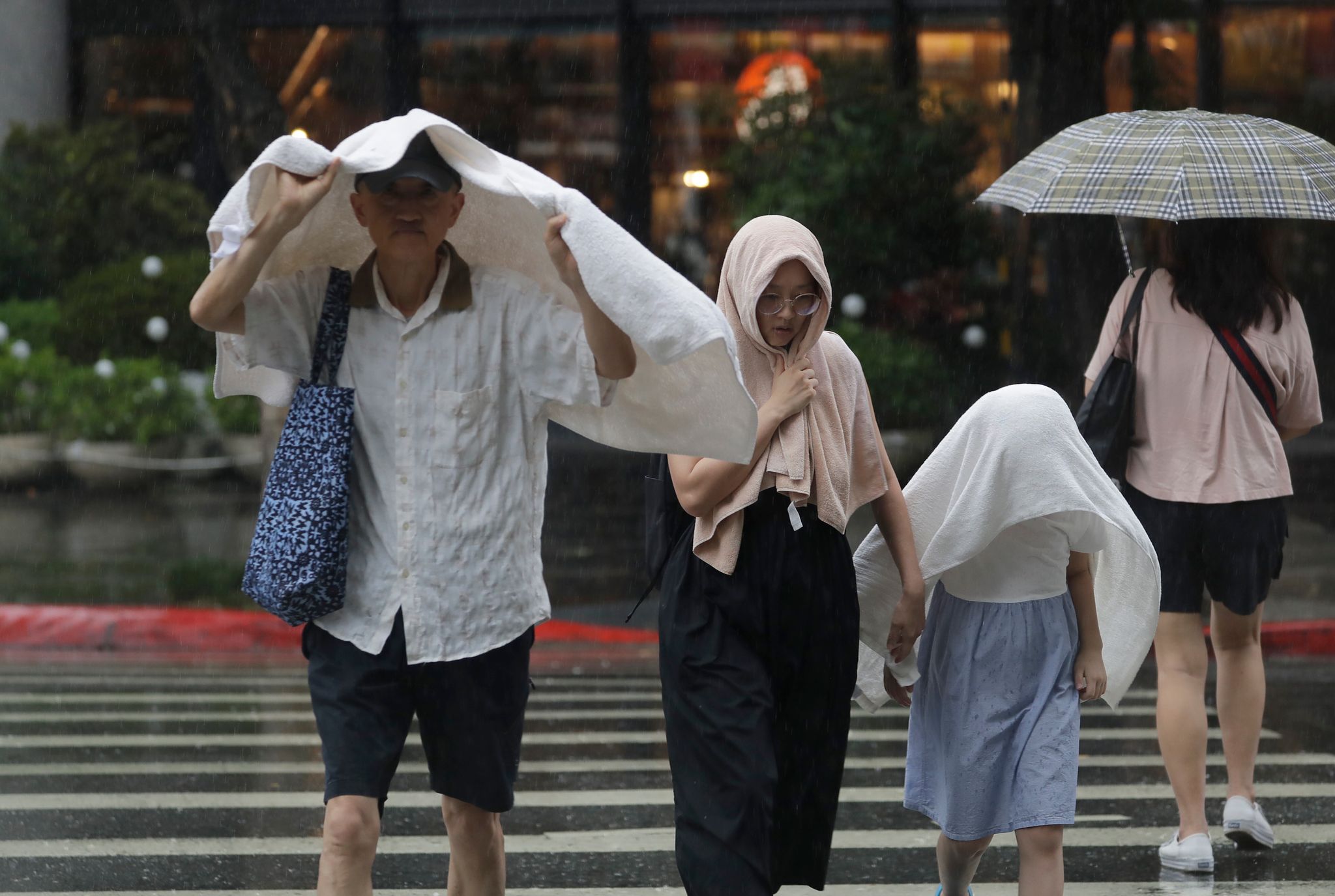 Taifun «Danas» in Taiwan: Zwei Tote und Hunderte Verletzte