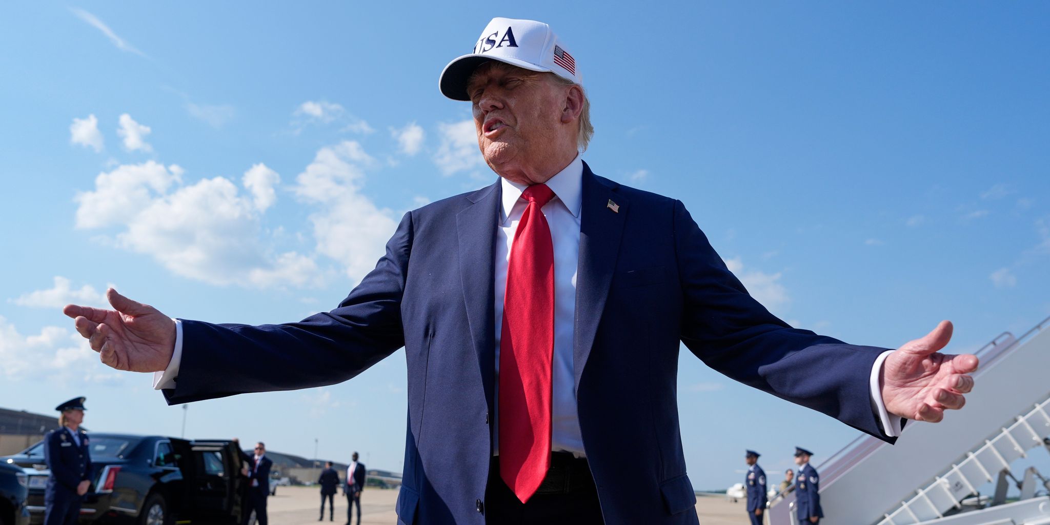 «Wir werden gewinnen»: Trump unterschreibt Gesetz