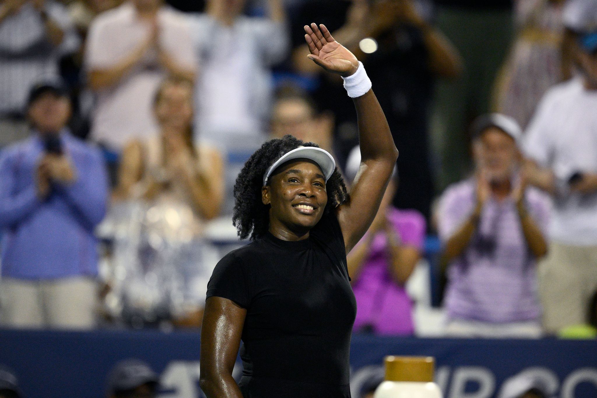 Comeback mit 45: Venus Williams im Achtelfinale gestoppt