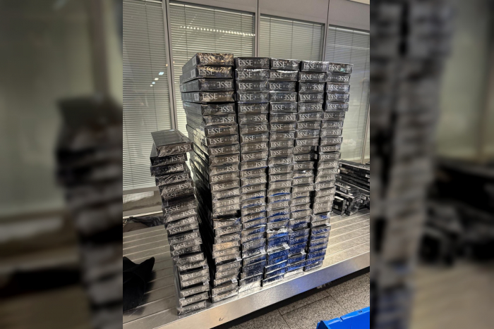Istanbul: Schmuggel von 87.500 Zigaretten am Flughafen Frankfurt verhindert