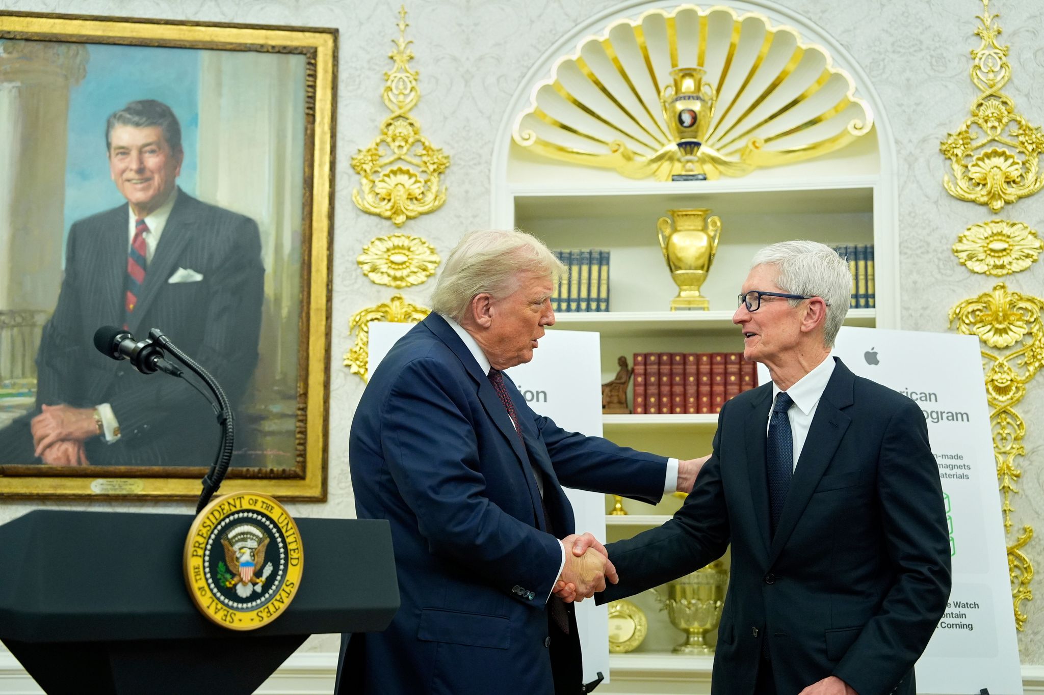 Trump droht mit Chip-Zöllen, Apple investiert in den USA