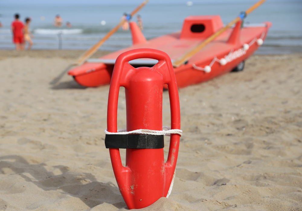 Sechsjähriger ertrinkt in Jesolo – verzweifelte Suche endet tragisch