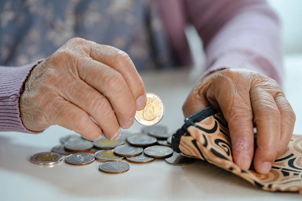 Rentenhammer trotz Milliardenloch – Regierung macht Versprechen wahr!