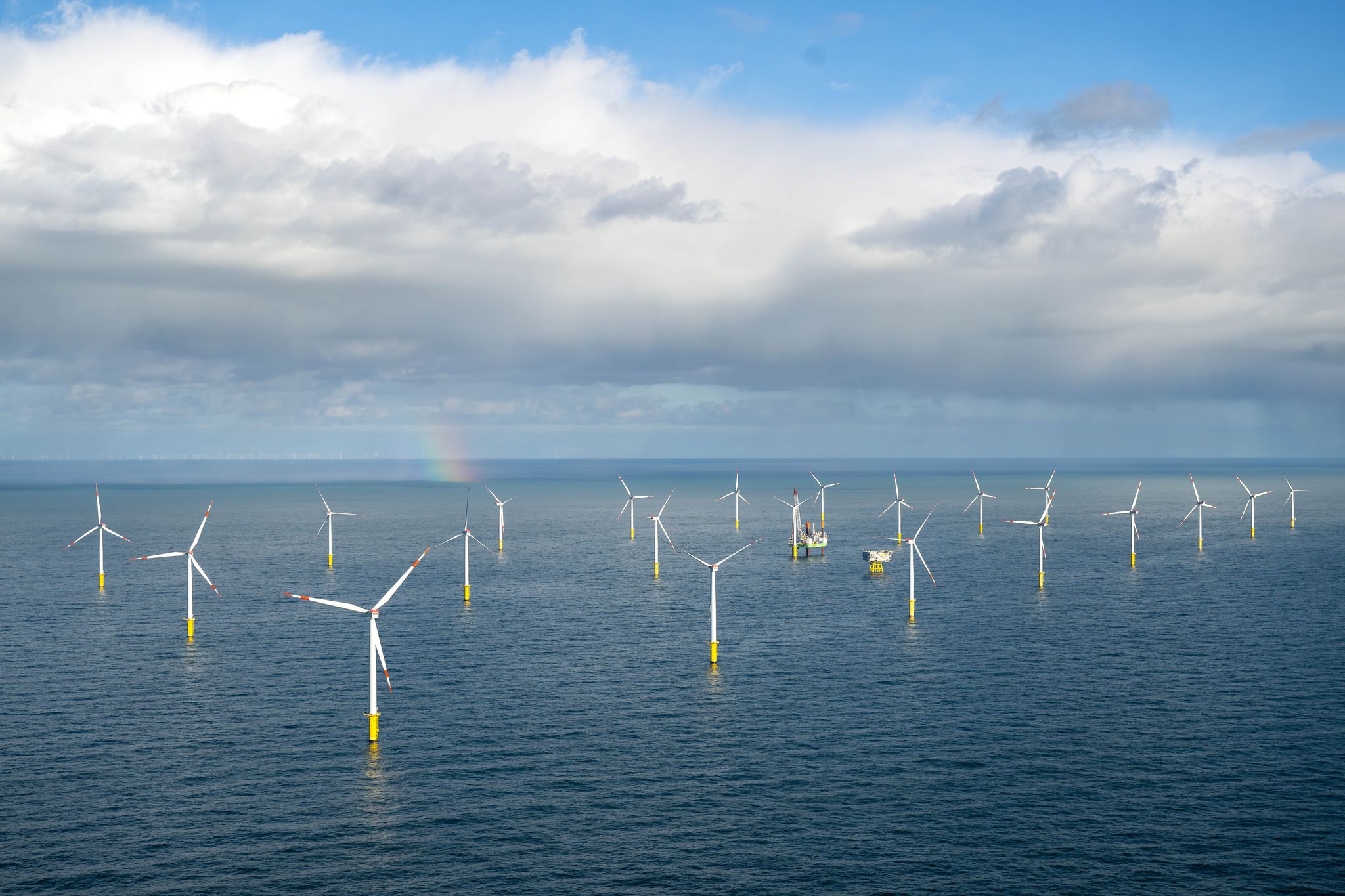 Studie: Windparks könnten chemische Stoffe ins Meer abgeben
