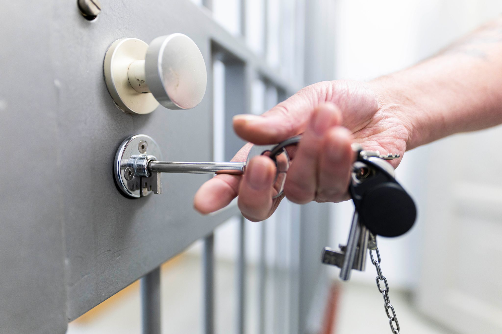 Tod eines Jugendlichen in JVA Ottweiler: Sondersitzung des Justizausschusses