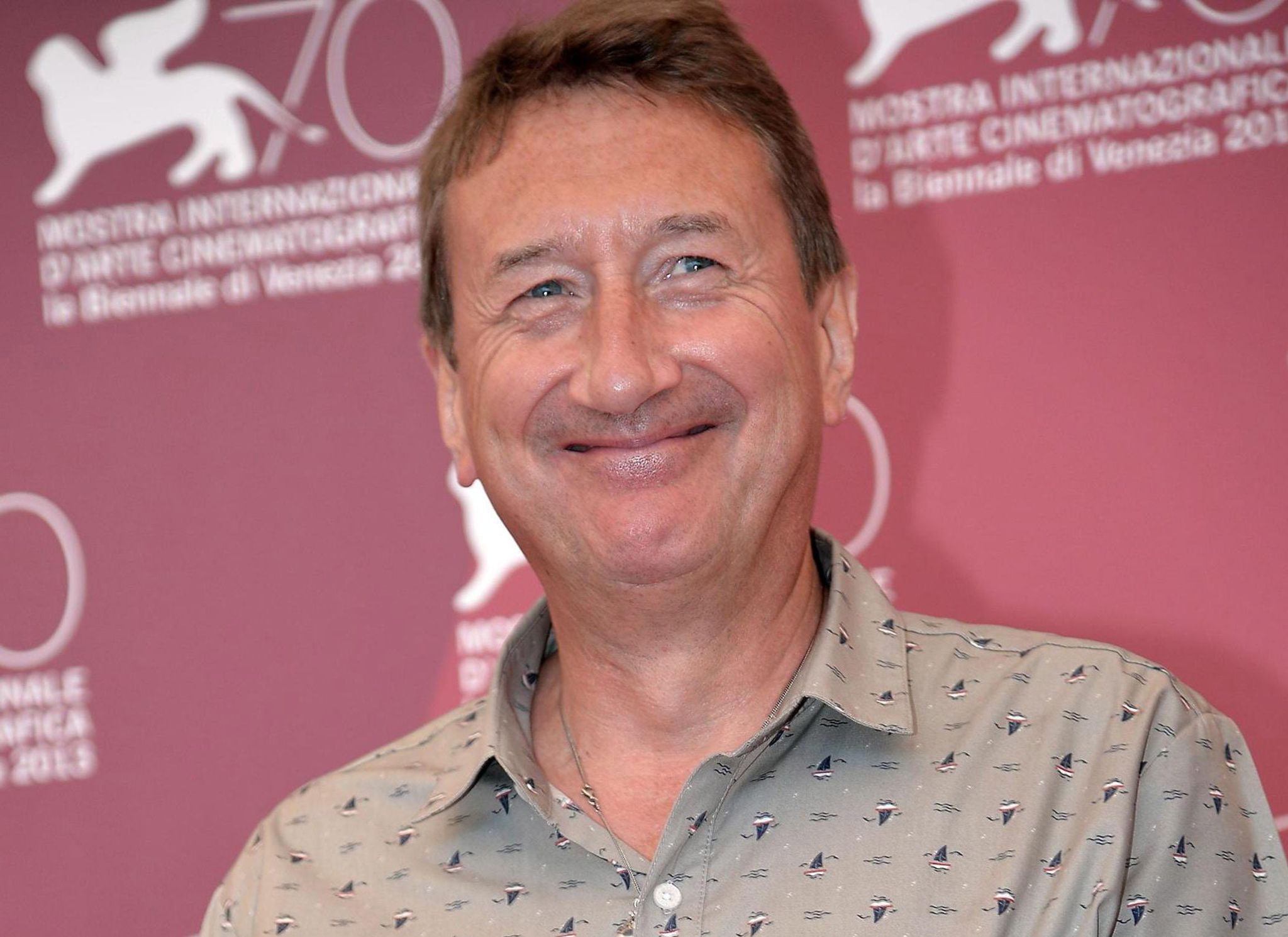 Steven Knight schreibt Drehbuch für nächsten James-Bond-Film