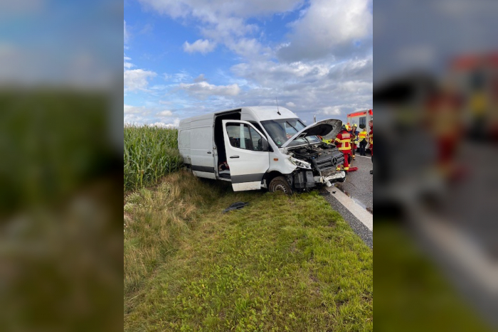 Lübesse/Stolpe: Zwei Unfälle bei Starkregen auf der A14