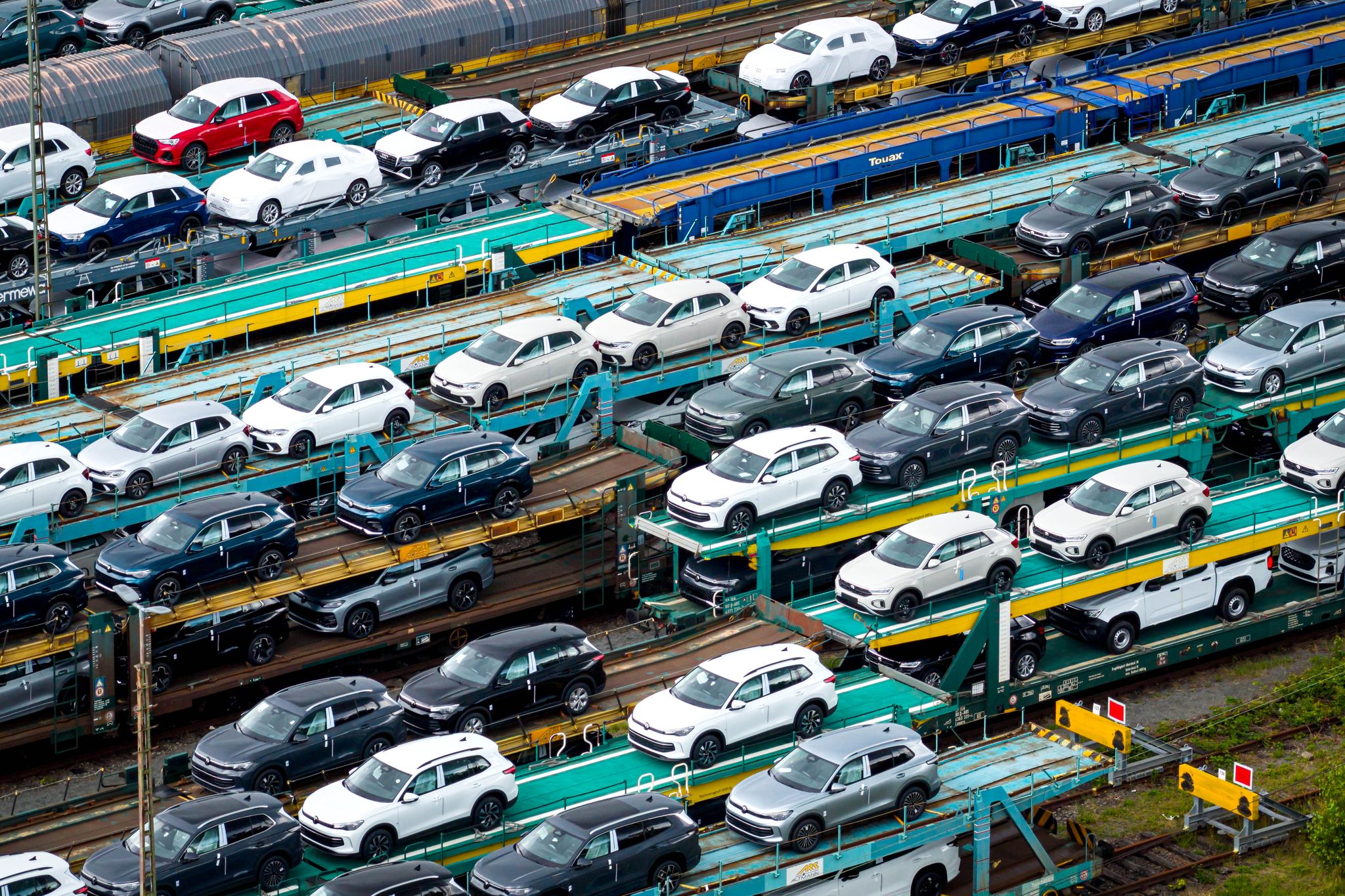 Deutsche Autoindustrie in der Krise: Gewinneinbrüche und Herausforderungen