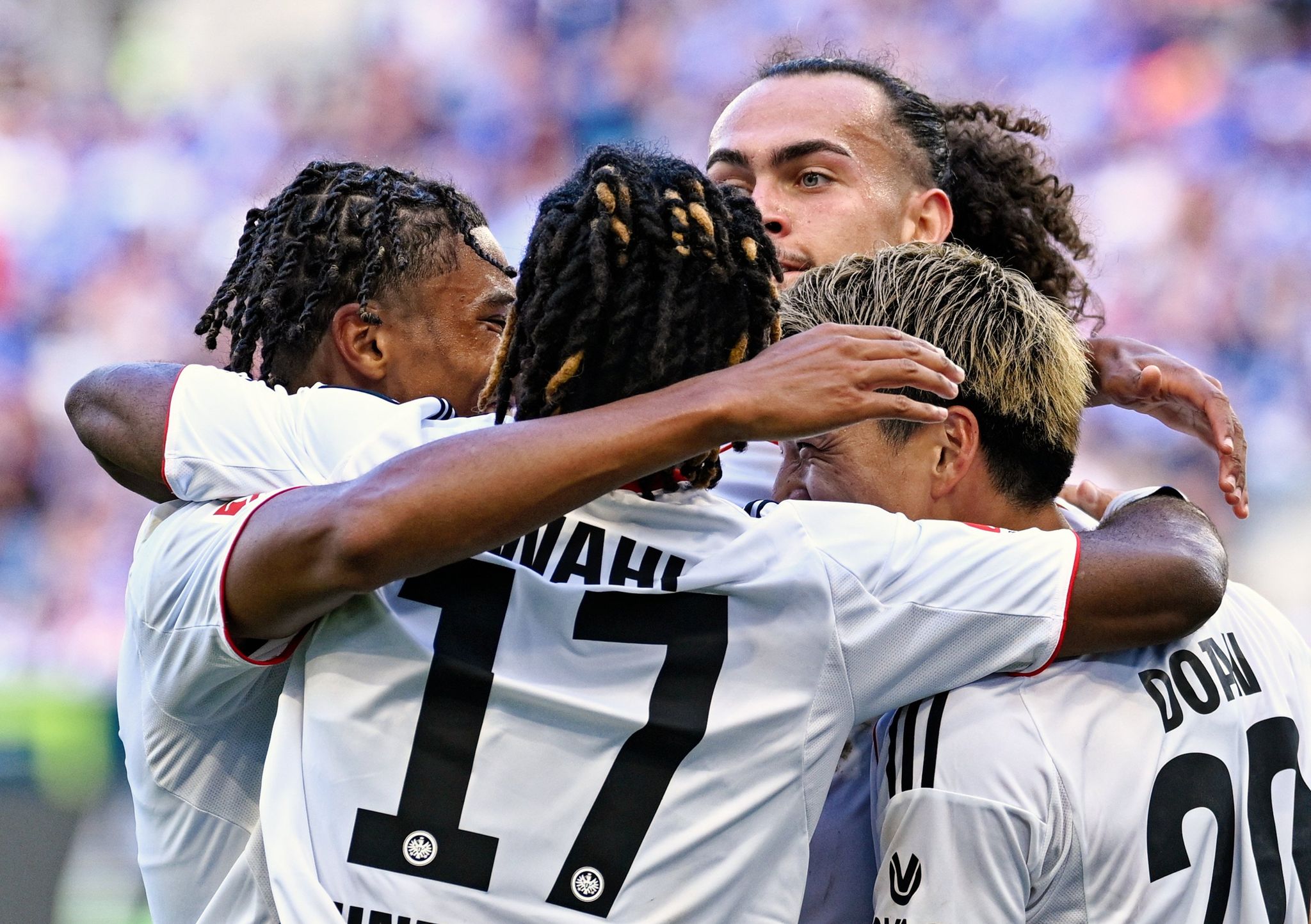 Eintracht Frankfurt startet mit zwei Siegen in die Bundesliga-Saison