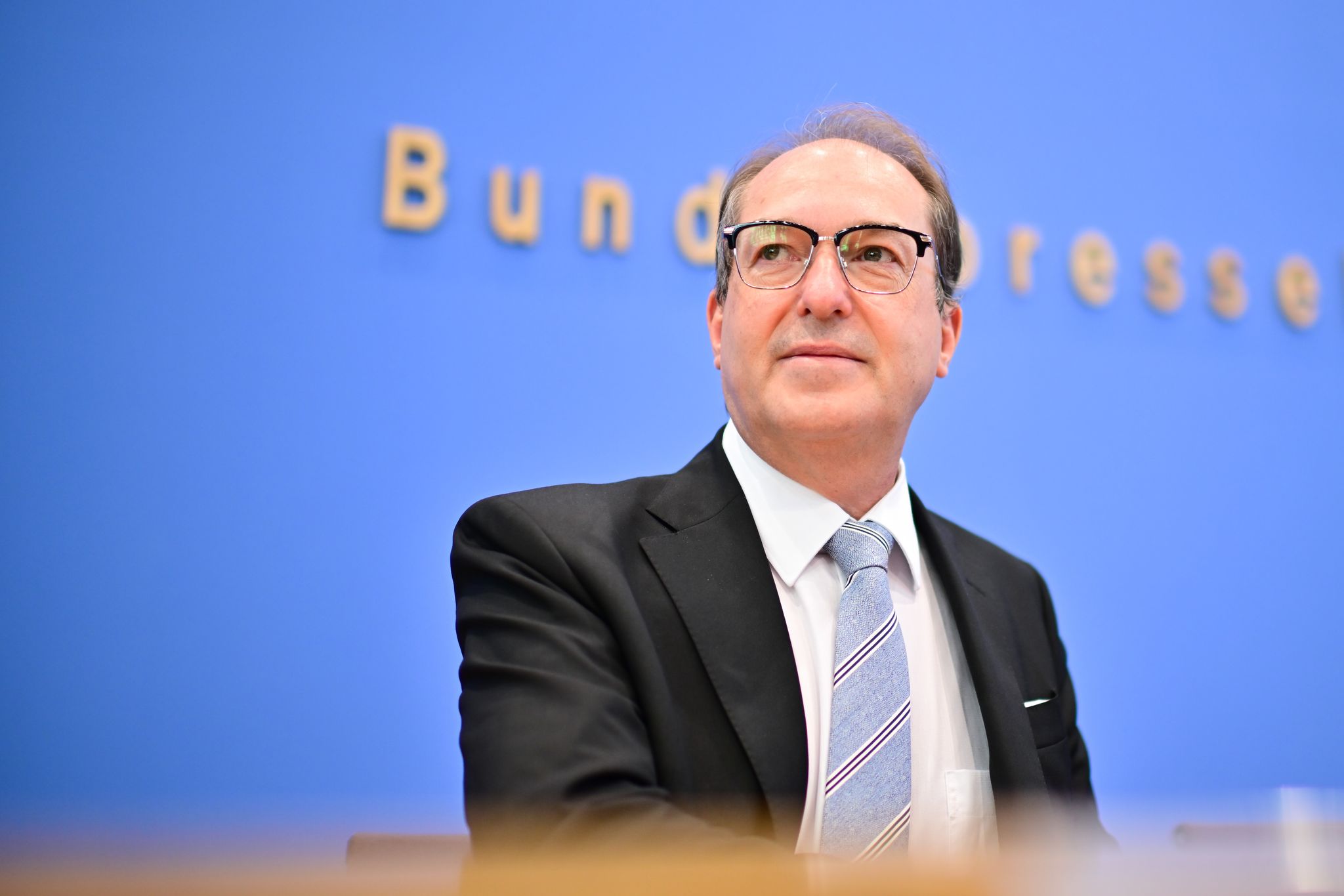 Innenminister: IP-Adressenspeicherung kommt bald