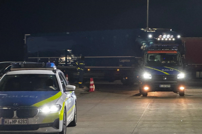 Landkreis Kassel: Großkontrolle an Tank- und Rastanlage Kassel-Ost