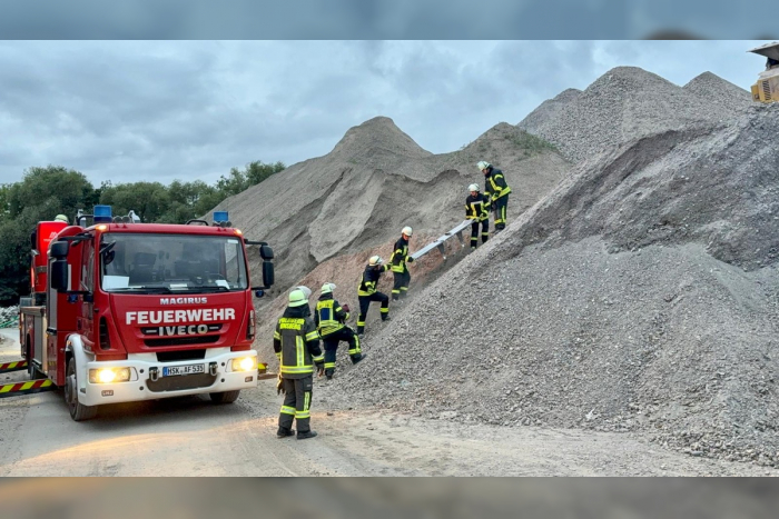 Neheim: Feuerwehrübung mit Drohneneinsatz