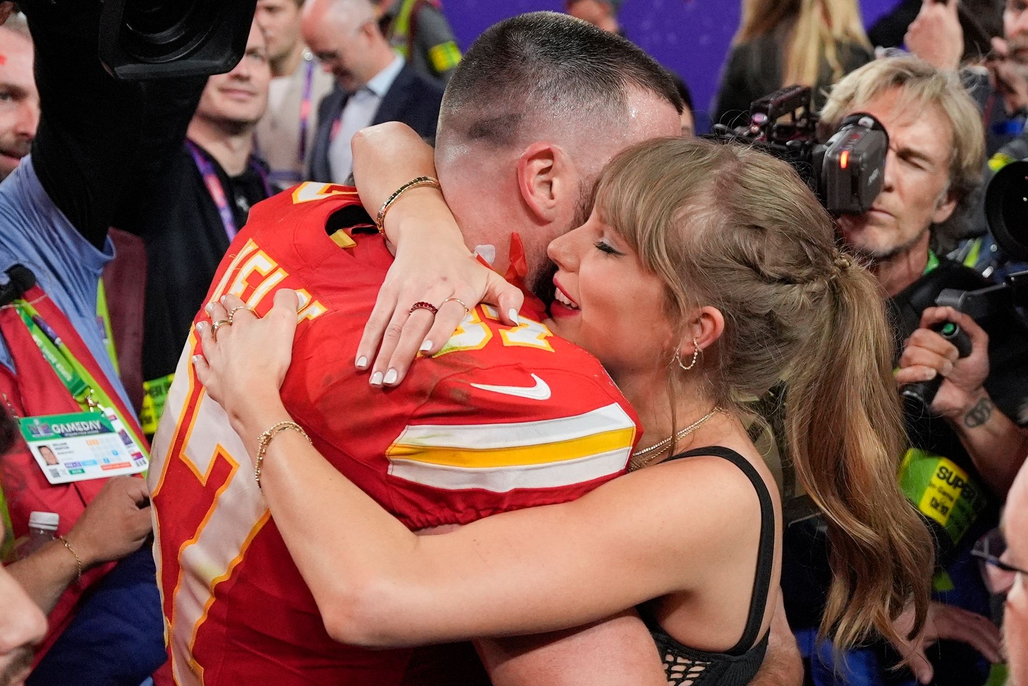 Taylor Swift und Travis Kelce: Verlobung zweier Superstars