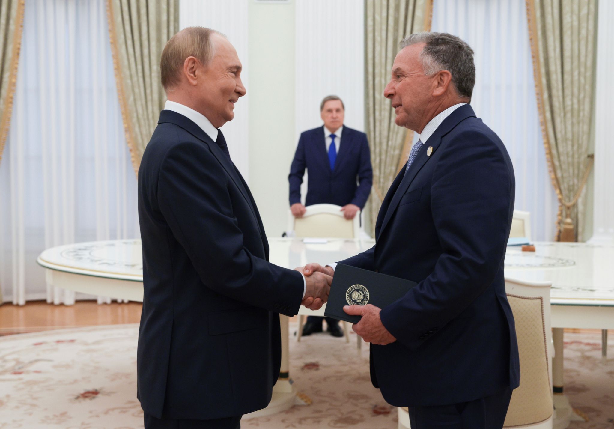 Kreise: Trump kündigt baldiges Treffen mit Putin an