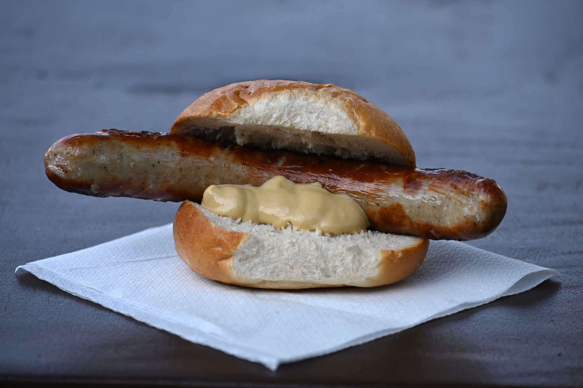Ältester Bratwurststand gefunden,Die Historie der Bratwurst muss nun umgeschrieben werden. Erfurt beansprucht den Titel.