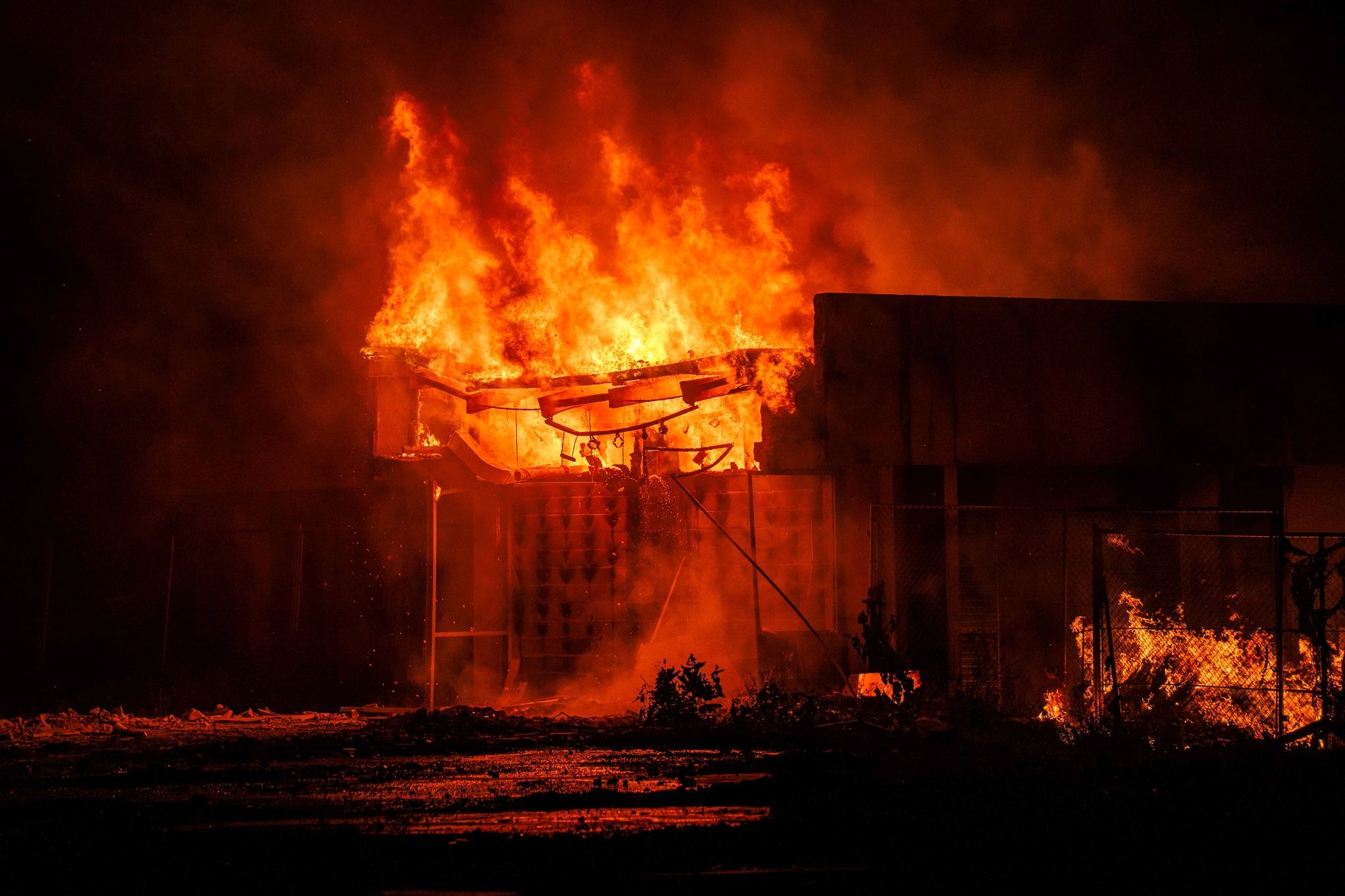 Verheerendes Feuer zerstört Parlament der Marshallinseln