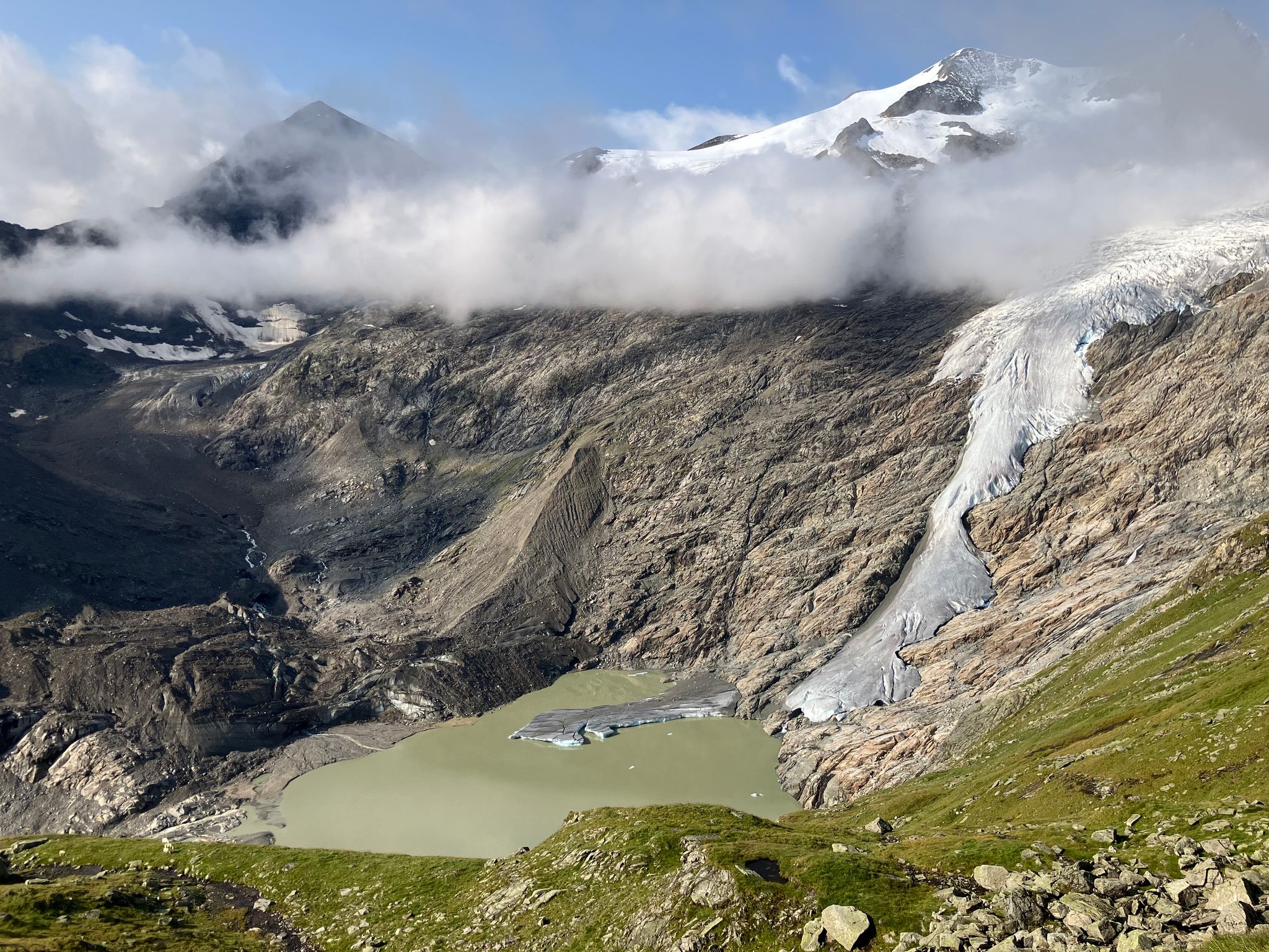 Neue Prager Hütte: Wasserprobleme und Umbau