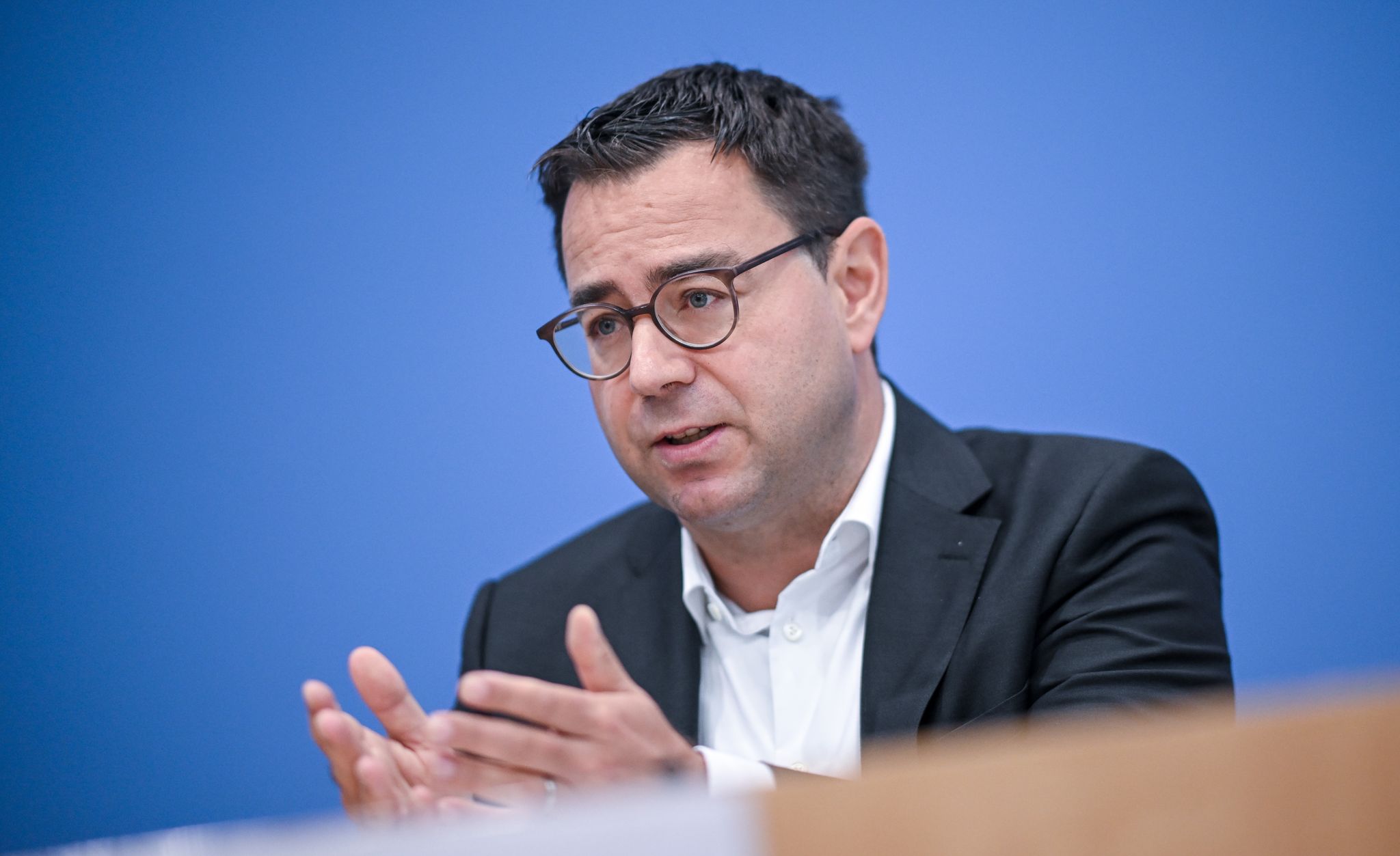 Haushaltsplanung: Bundestag verabschiedet Etat 2025