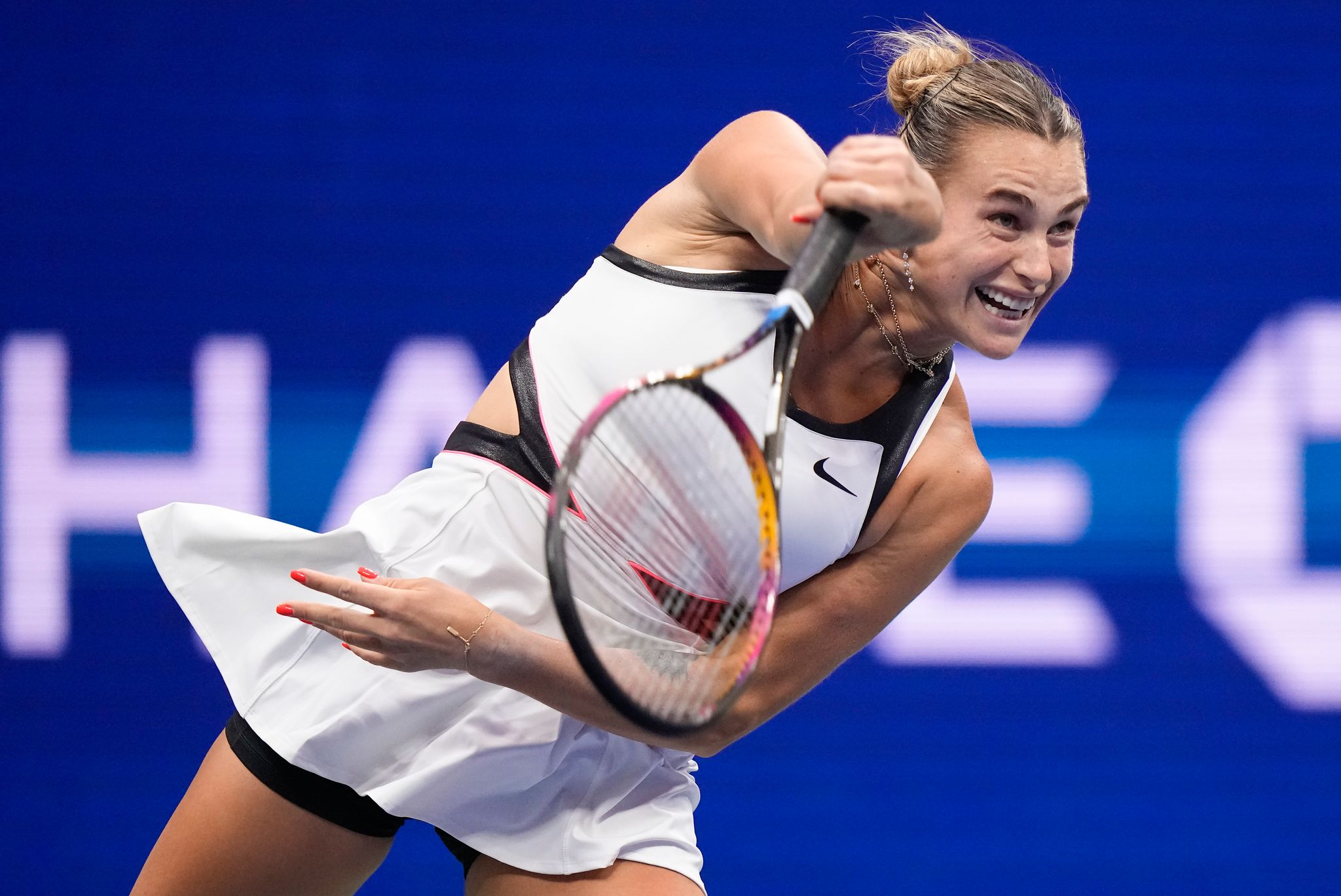 Belarussin Sabalenka verteidigt US Open-Titel gegen Anisimova erfolgreich