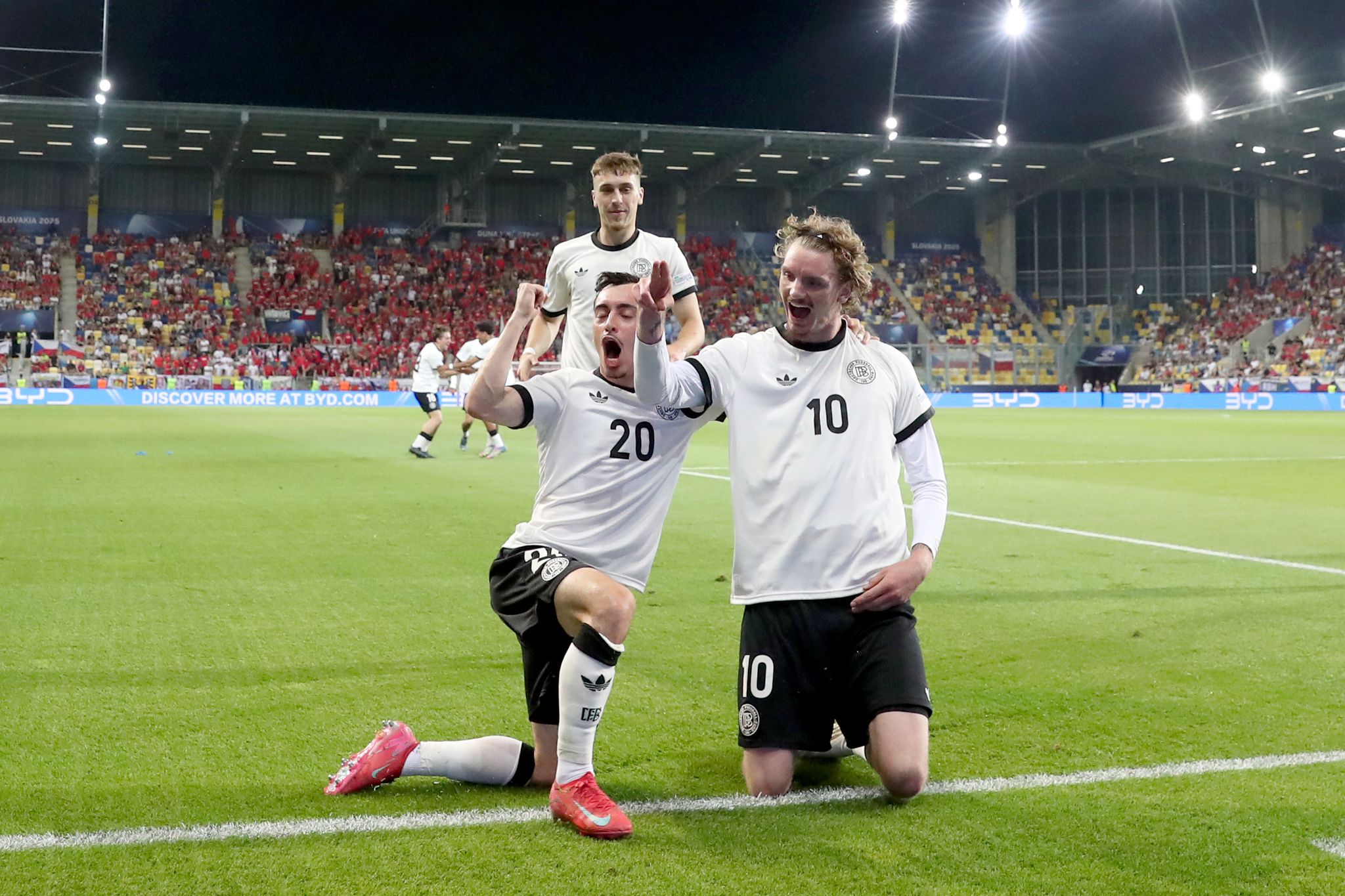 Nick Woltemade: Vom Kumpel zum Vorbild für DFB-Neulinge