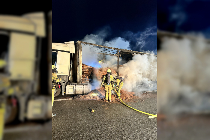 Büddenstedt: Brand auf der A2