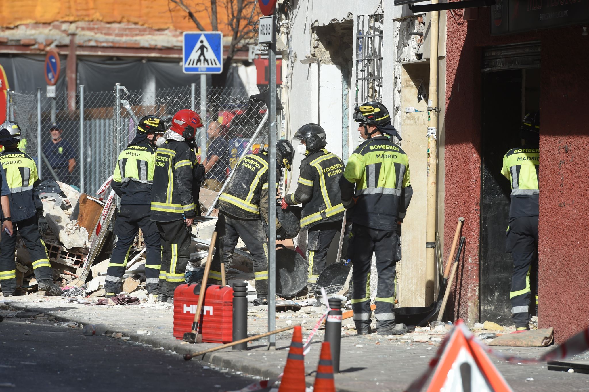 Madrid: Stunden nach Explosion Leiche im Keller gefunden